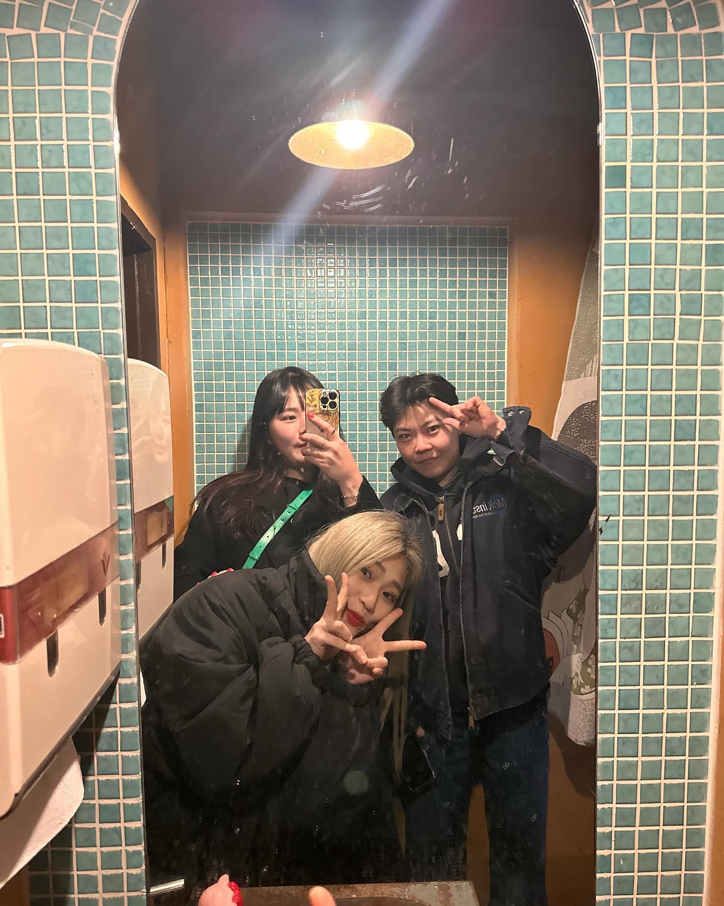 서울 1박2일 코스 ,,
갔다온 휴유증은 피곤,,🥲
장거리운전은 엉덩이가 퍼진다🥲🥲

#서울 #1박2일투어 #장거리운전 #즉흥 #여행