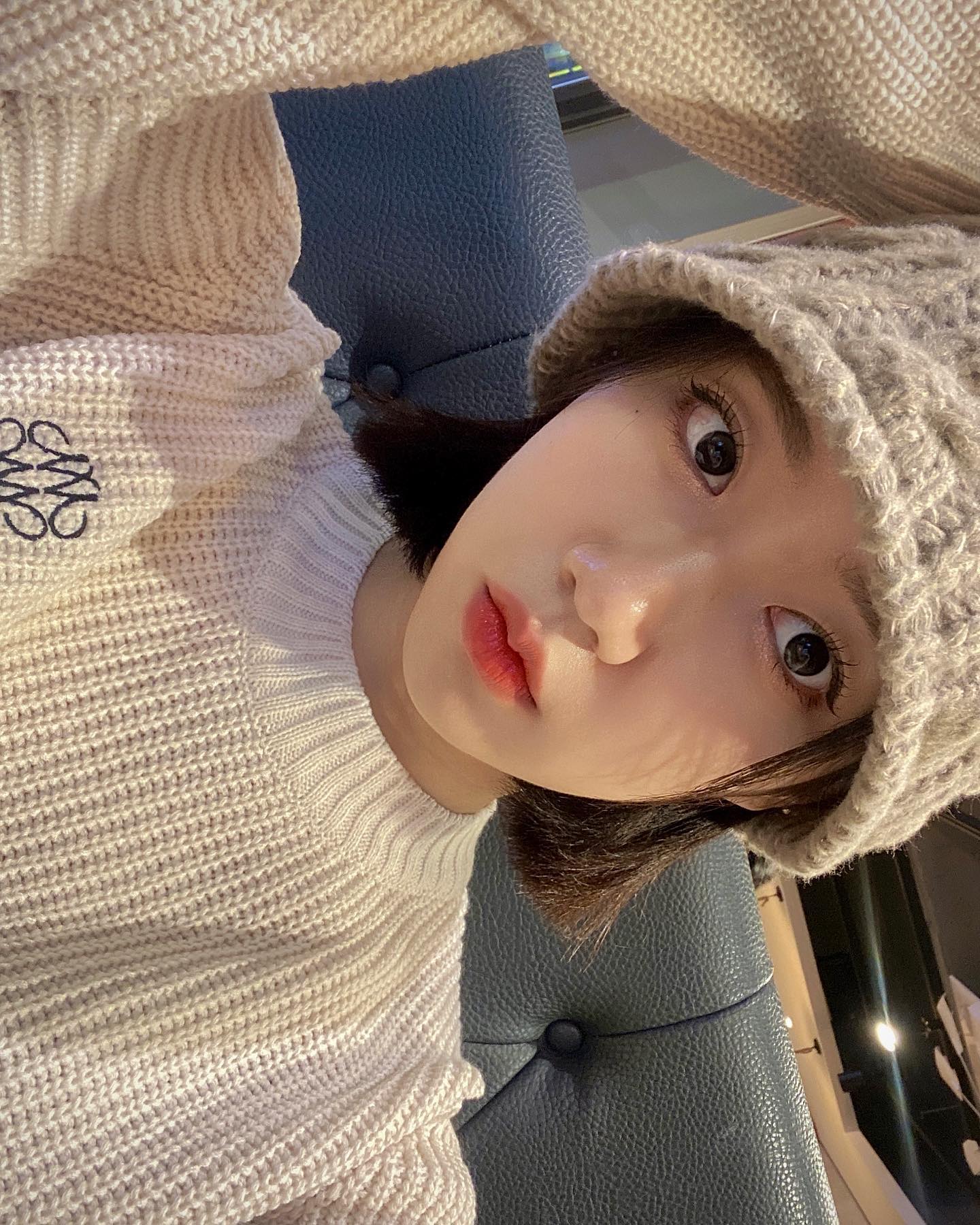 하루종일 sleep 하고 싶어요
work하기 싫어요
I am 진지에요