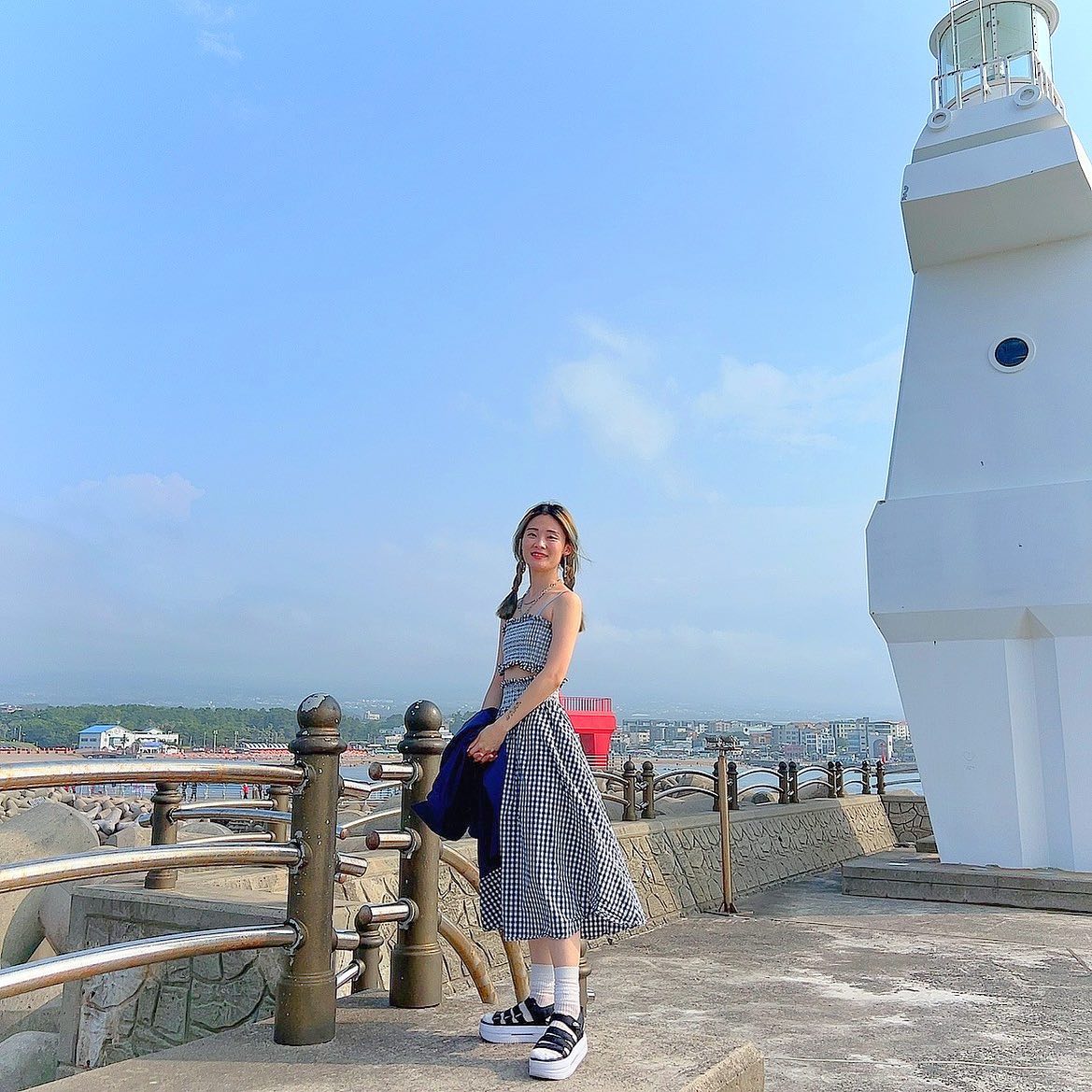 다시 제주 돌아갈래~~

비 너무 많이 온다🥹
환기하다 집이 습해질 줄이야…!!

#여행사진 #여행기록 #제주도 #jeju #비그만 #zara #여행룩
