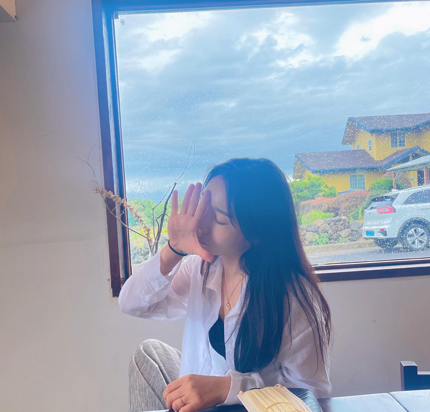 _
ㅋㅋ 너무 오랜만🫶🏻
인스타야 잘있었니저잘지내고있어요다들잘지내시쥬?