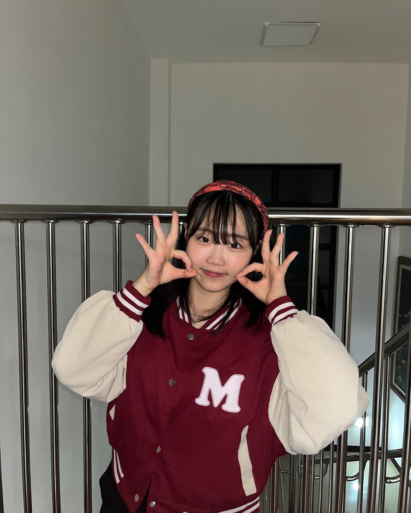 ❤️🔥
-
-
-
#ootd #고딩스타그램 #07 #17 #고1 #장기자랑 #아이들 #맞팔 #맞좋