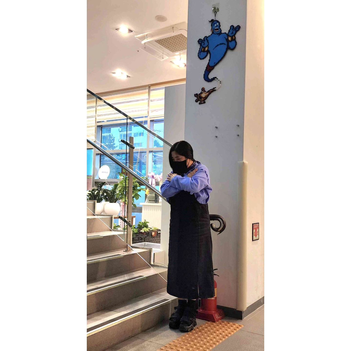 우리 모두가 나의 아픔을 감추지말고 솔직하게 
스스로의 모습을 있는 그대로  인정하고 받아들아며 
그럼에도 사랑하기에, 사랑받기에 충분한 사람이라고
용기내어 말하는 것이 자연스러운 시대가 되기를 바랍니다.

insaupsa 
unosflos_gallery 
damidahyeforevermommy012

 #마음구조대 #마음구조챌린지 #10outof10 #mindsos 
#세계정신건강의날 #10월10일 #장동선