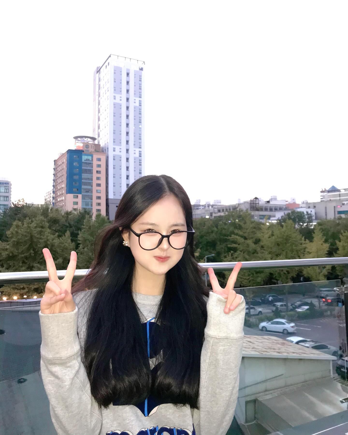 알 없는 안경 🥸