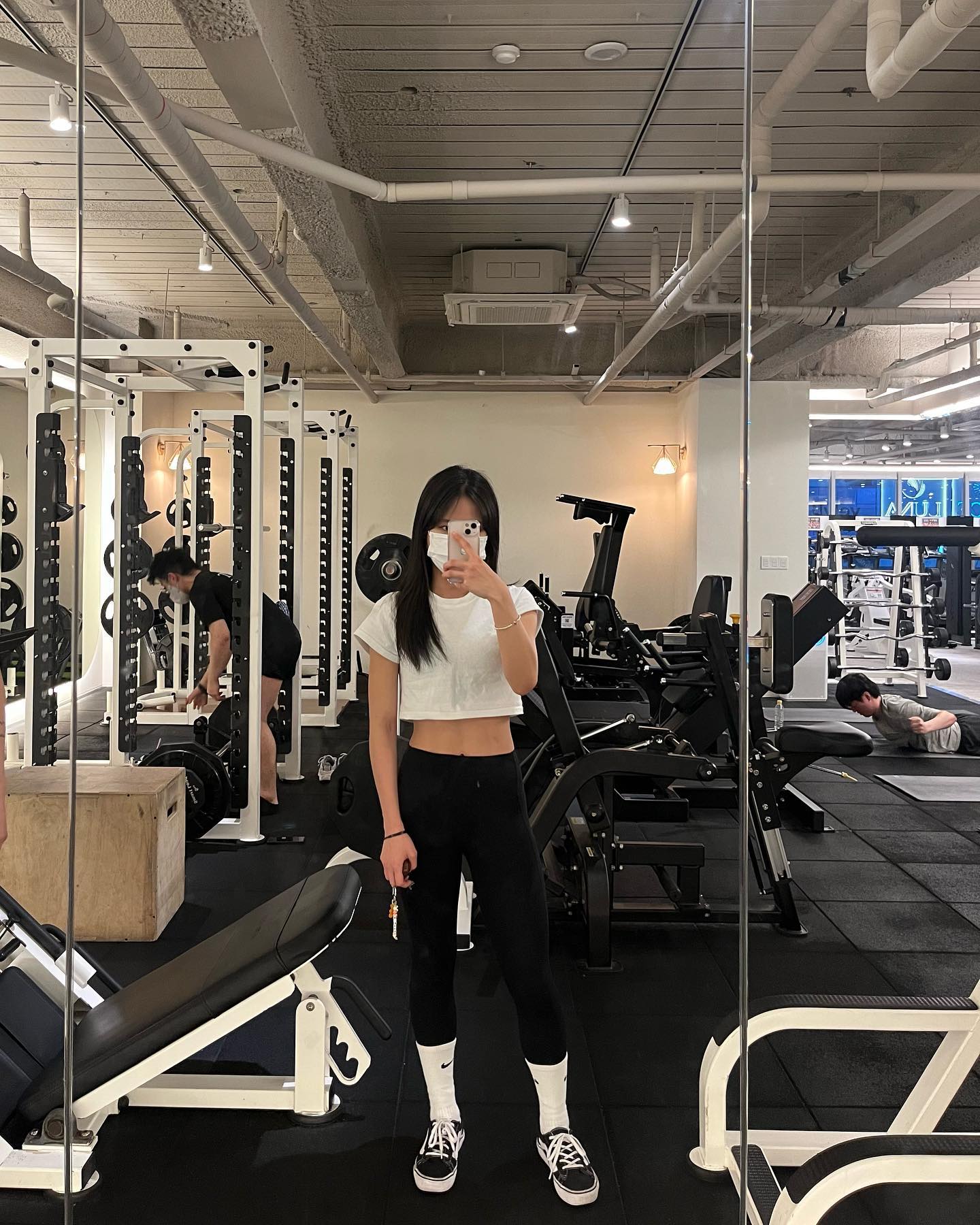 피티 하체 한 날 ,,, 🔥

.
.
.
#오운완 #ㅇㅇㅇ #바디프로필 #운동소통 #여자피티 #다이어트일기