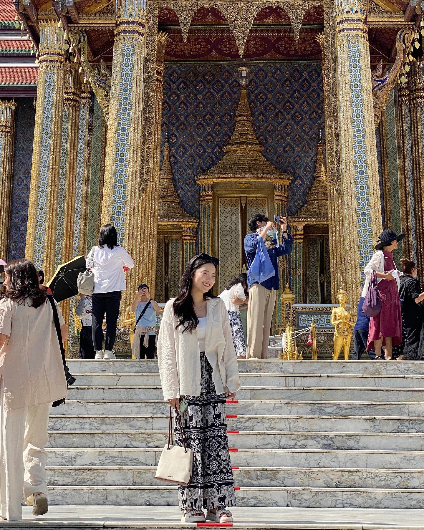 시장에서 산 코끼리 바지 입고 #왓프라깨우 🇹🇭