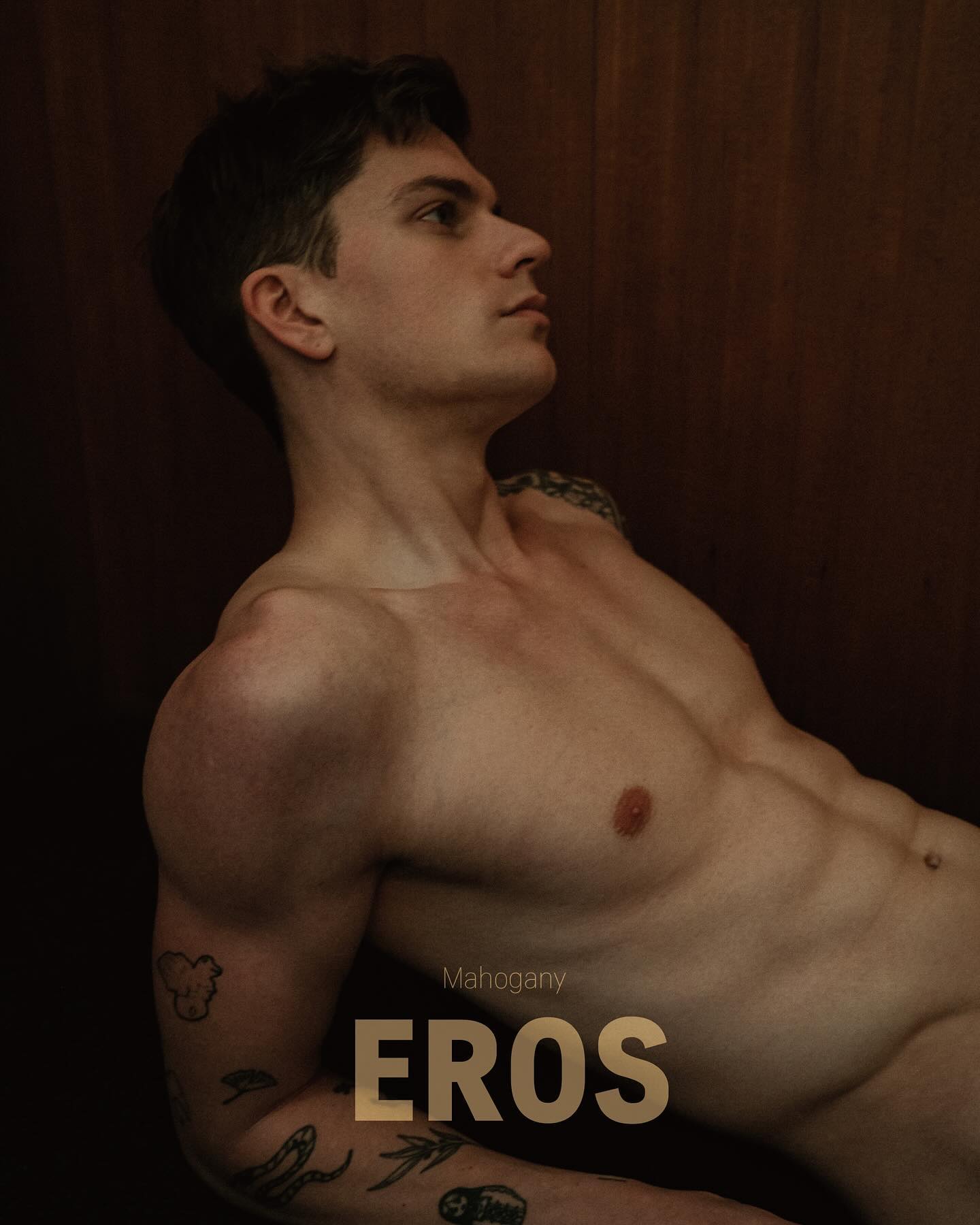 EROS
💘
Photos by blackex189