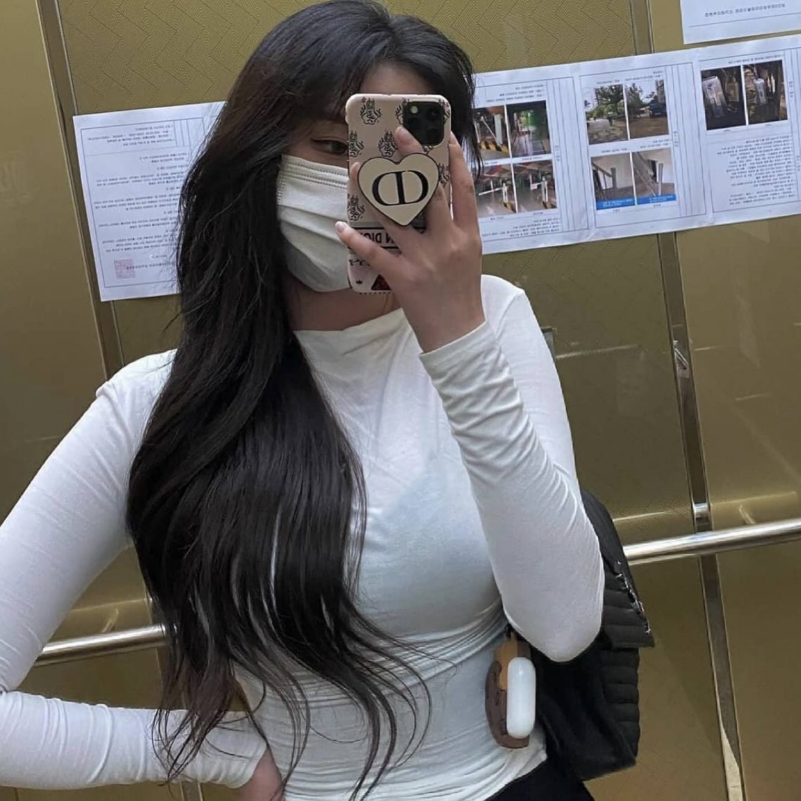 머리좀 붙였디~ 하는 불여시들은 모두가 아는 이곳 릴리리맘보 

#붙임머리 #붙임머리후기사진 #붙임머리진짜후기 #붙임머리릴리쌤 #릴리리맘보 #붙임머리고인물