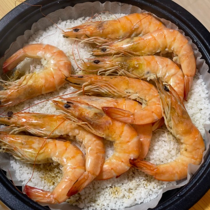 가을엔 대하철🦐

새우 몸통 보다
새우머리가 더 좋아서
5:5로 머리자르지롱 🤭

내 사랑 🦐🧈
#새우머리버터구이😋

#새우머리중독자🤣

#9월제철음식 먹어줘야 제맛👍

#오늘은뭐먹지
#오늘의메뉴
#오늘뭐먹지
#저녁메뉴 #저녁메뉴추천
#술안주그램 #홈술
#홈메이드 #홈술안주
#홈술스타그램

#먹방 #먹스타 #먹팔 🫶🏼

배달음식 이제 놉~~~!!!

다시 #밀린피드 올려야지~!

#귀차니즘극복 🫶🏼