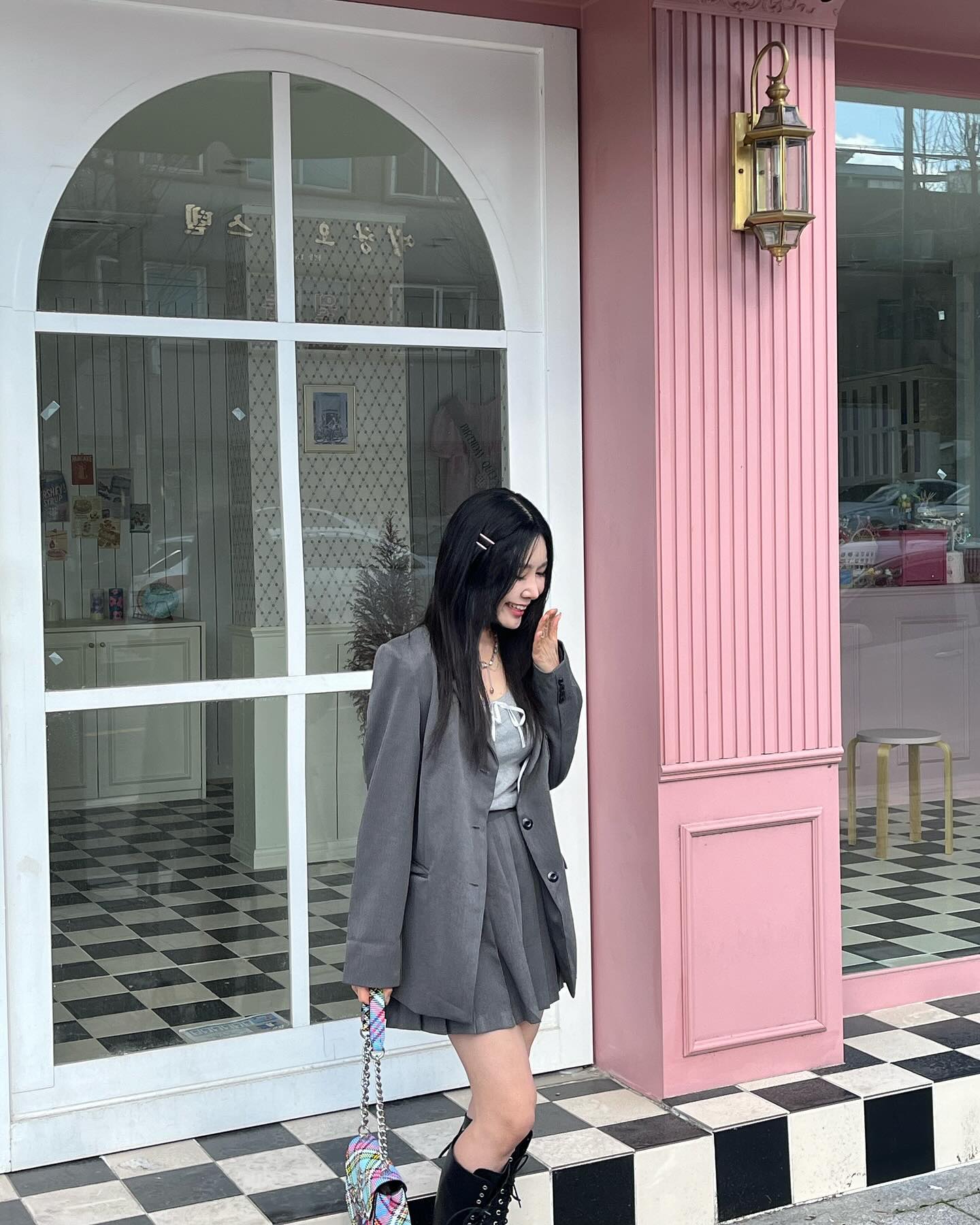 .
부산 사진 올려야하는 관계로다가 밀린 사진 좀 처리할게요?😝