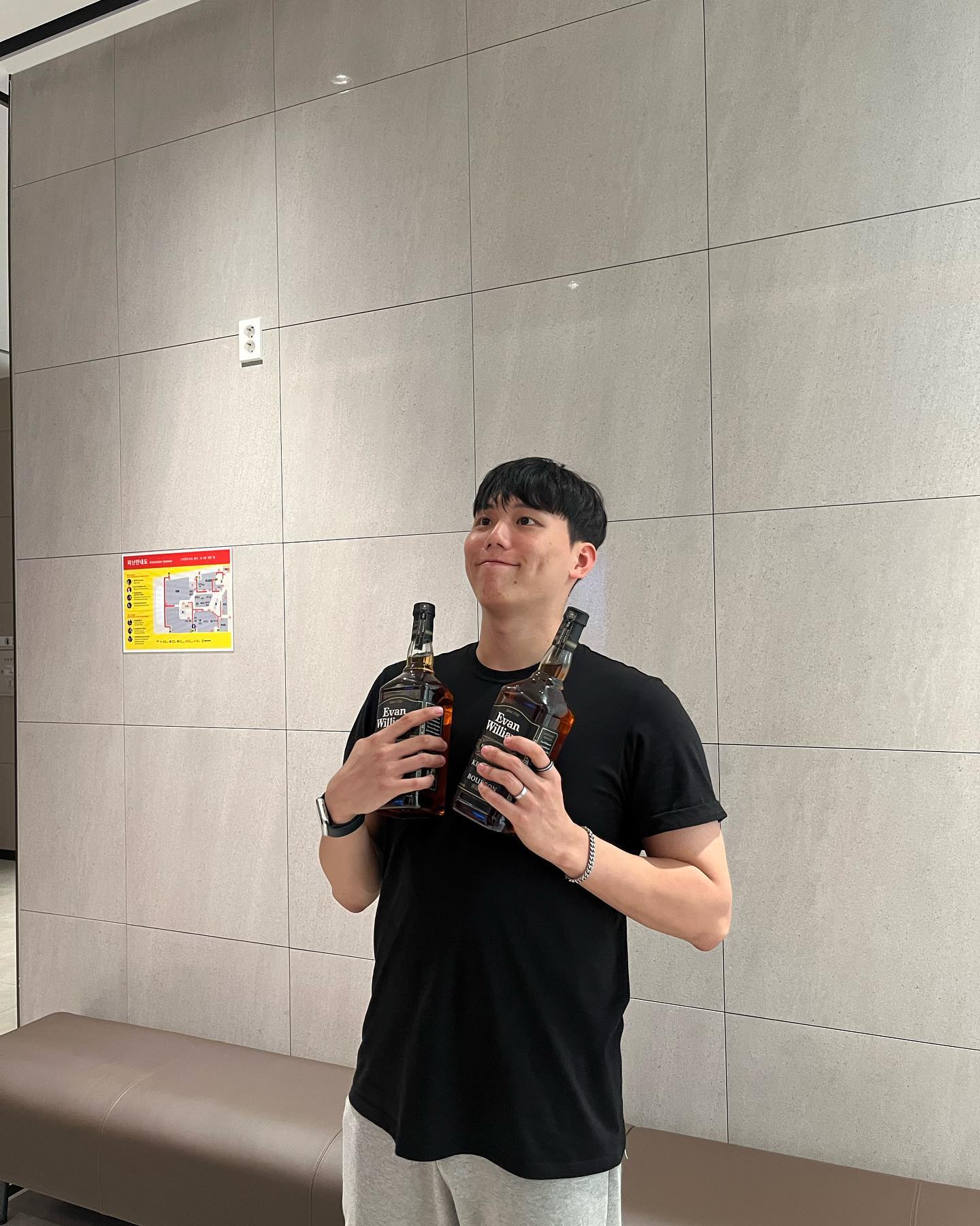 한모금 싸~악🥃