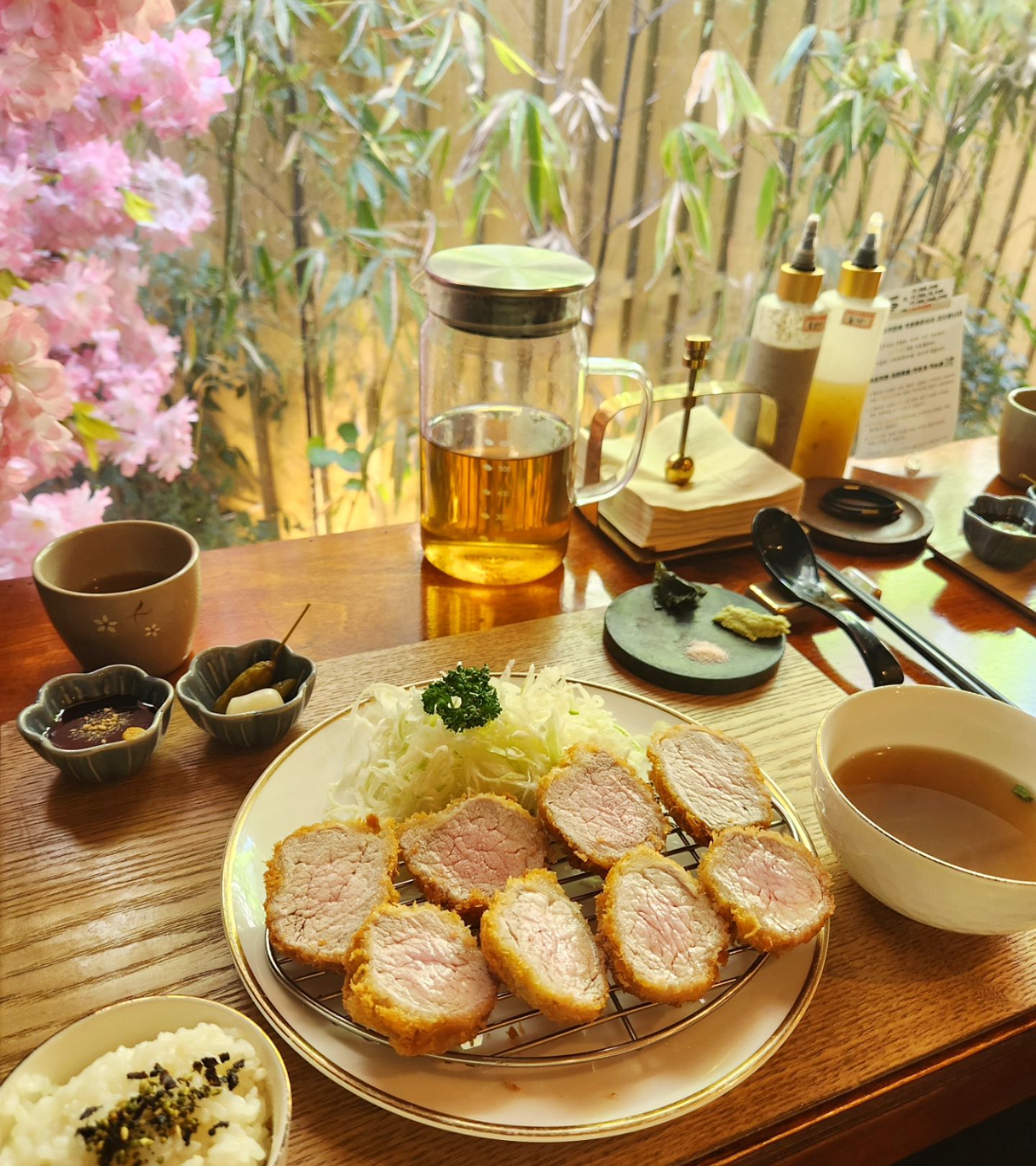 #꿀휴일 

하루가 금방 지나가네🌸

#카츠키친 #일상 #🌸 #오늘아님 #휴일 #쉬어가기 #daily