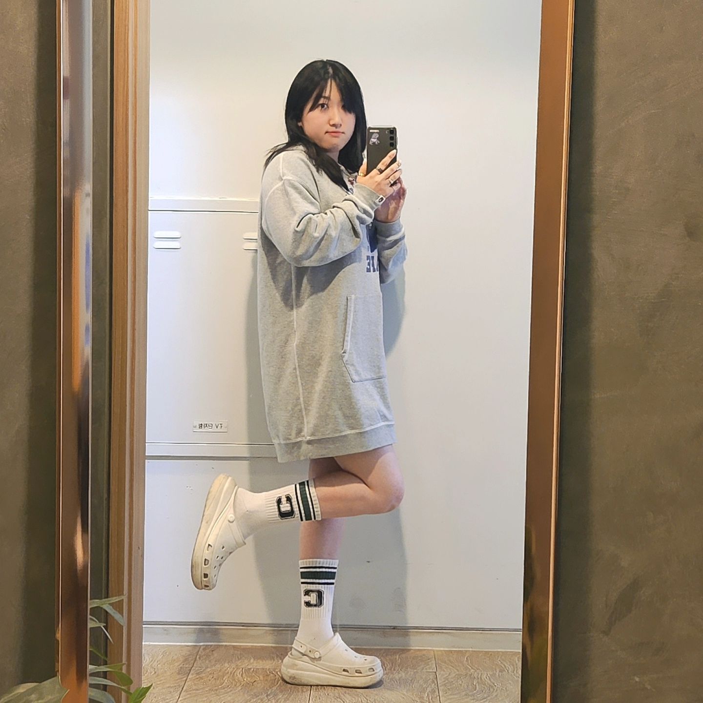 한번씩오는 #단발병
자르고싶다
🤡