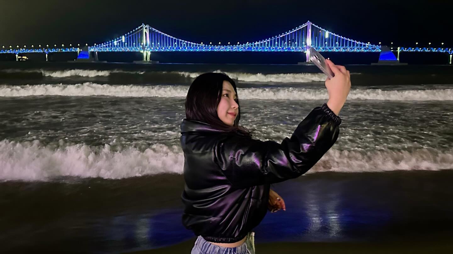 Trip to Busan

-
#좋반 #좋아요반사 #いいね返し #相互フォロー #フォロバ  #좋테 #선팔하면맞팔 #오오티디 #ootd #맞팔100 #fff #followforfollowback #l4l #likeforlikes #likeforlikeback #like4follow #likeforfollow #photooftheday #소통그램 #소통 #협찬 #instadaily #tagsforlikes #repost #photooftheday #lovelife