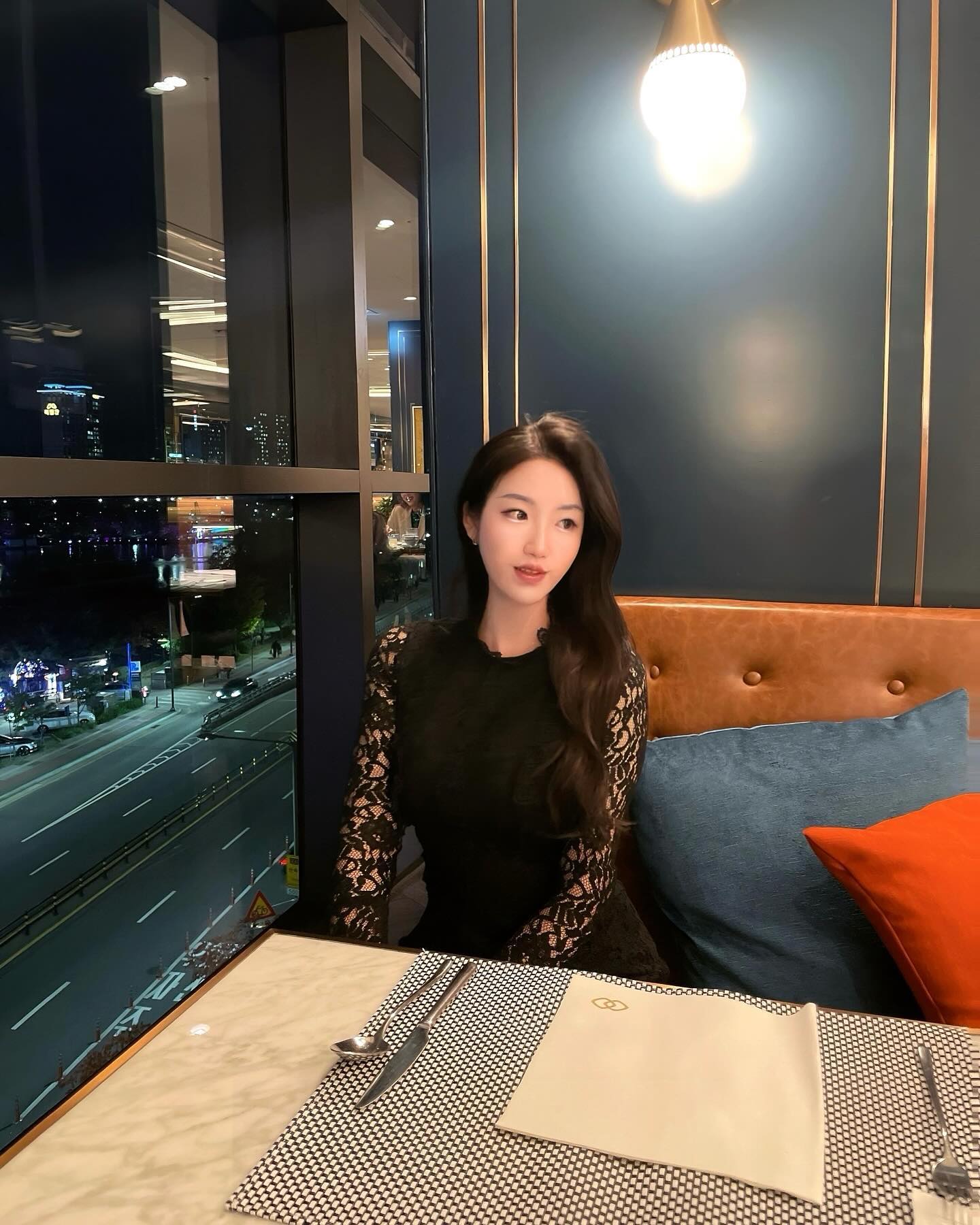 #소피텔앰배서더서울 #페메종 #먹방스타그램 #창업 #스타트업
24년이 된지 1달채 안됐지만, 매주마다 새로운 경험, 배움, 사람들을 얻어가는 요즘 🤍✨ 도전하는 모든게 다 잘될 순 없어도 잘되려고 아둥바둥하니까 주변 사람들이 바뀌는 느낌이 좋은 요즘 🙌 … 이번주 정말 5일간 합 10시간 잔 것 같은데 주변분들이 인정해주신 체력..🫠