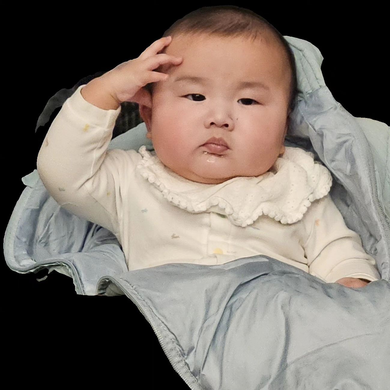 오늘 사진찍으러 가는 아재서인
이쁘게찍고오자❤️
이번에는 셀프로 다 찍어보려했는데 똥손인나는..빠른포기^^
직접찍는 엄마들 넘 대단해요ㅠㅠ

#200일촬영 #토끼띠아들 #아기엽사 #용인맘소통