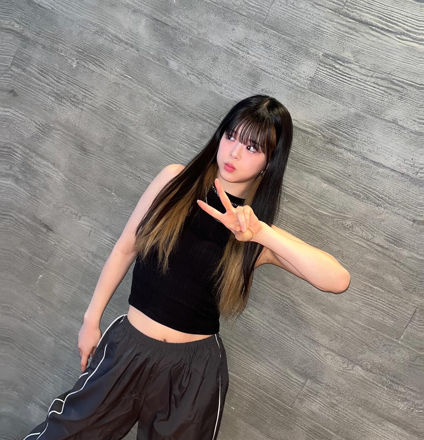 - 🍀 -

-
짧고 굵게 막방까지 완!료!
연습부터 방송내내 잘 챙겨주신 언니오빠들..❤︎ 
그리고 믿고 불러주신 한기오빠까지 너무 감사합니다-! 🙇🏻‍♀️ 

덕분에 다시 행복해졌어오..⚡️

#yaochen #turnup #인기가요 #엠카운트다운