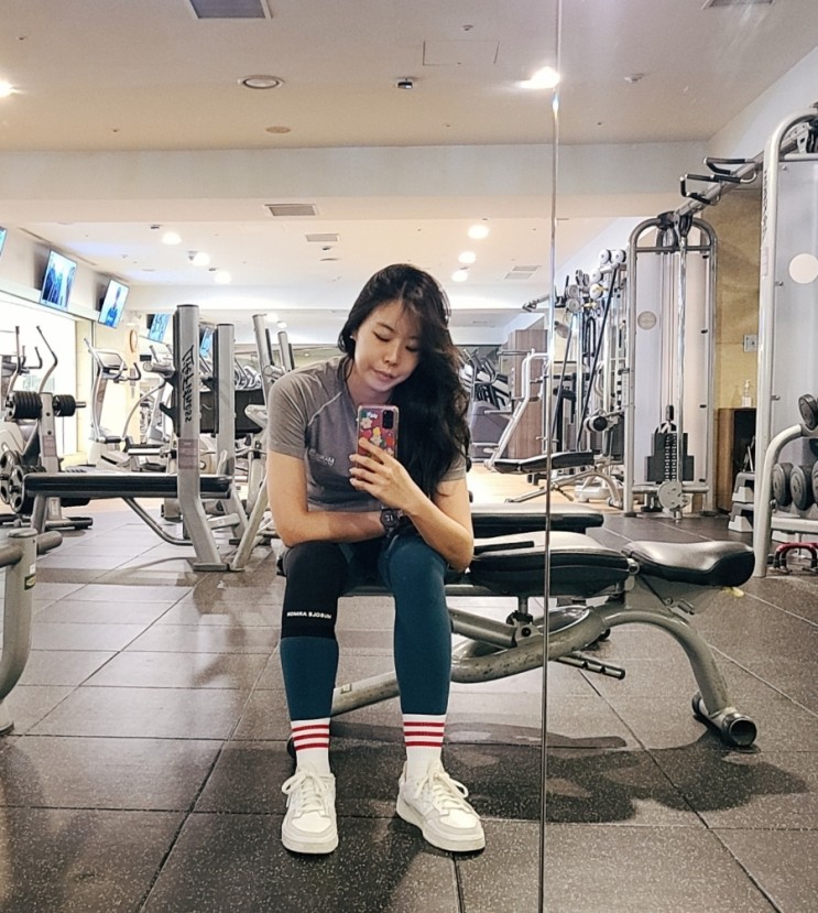 [미소젠] 웨이트ㆍ등산 무릎관절보호대로 추천하는 '머슬아머 코퍼 컴프레션 무릎보호대'