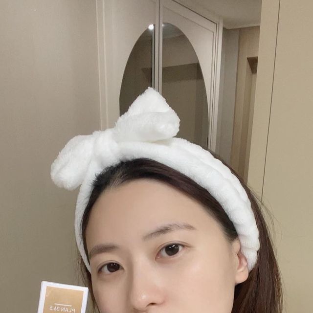 광주 프리다이빙/머메이드 씨씨강사 on Instagram: "#광고 요즘 이거 없으면 안될 느낌!! 보톡스 안맞아도 되겠다 생각이 들어요..! 풀장을 자주 다니니 피부가 건