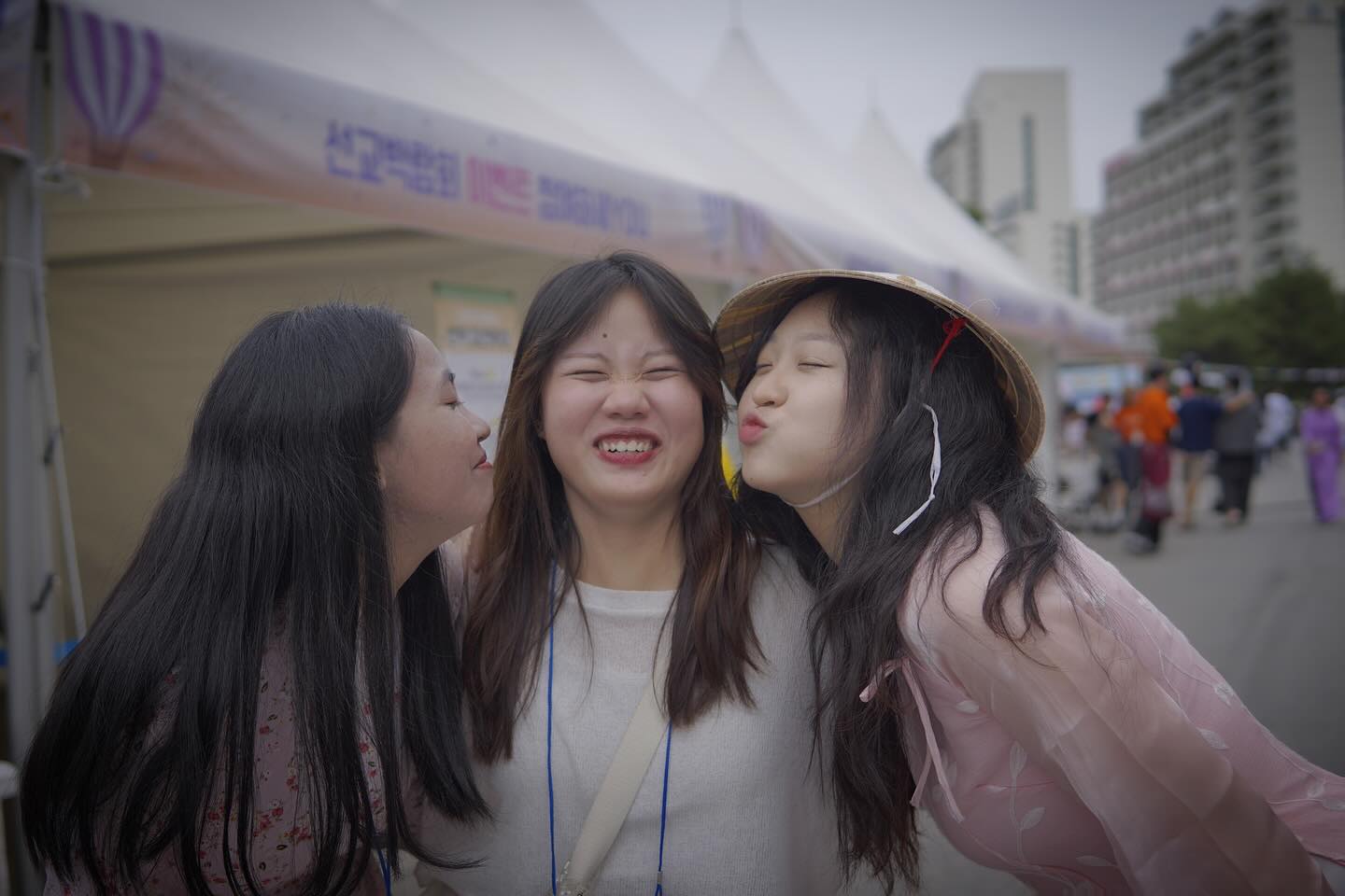Ở Hàn quốc, Với nhau, Vùi quá