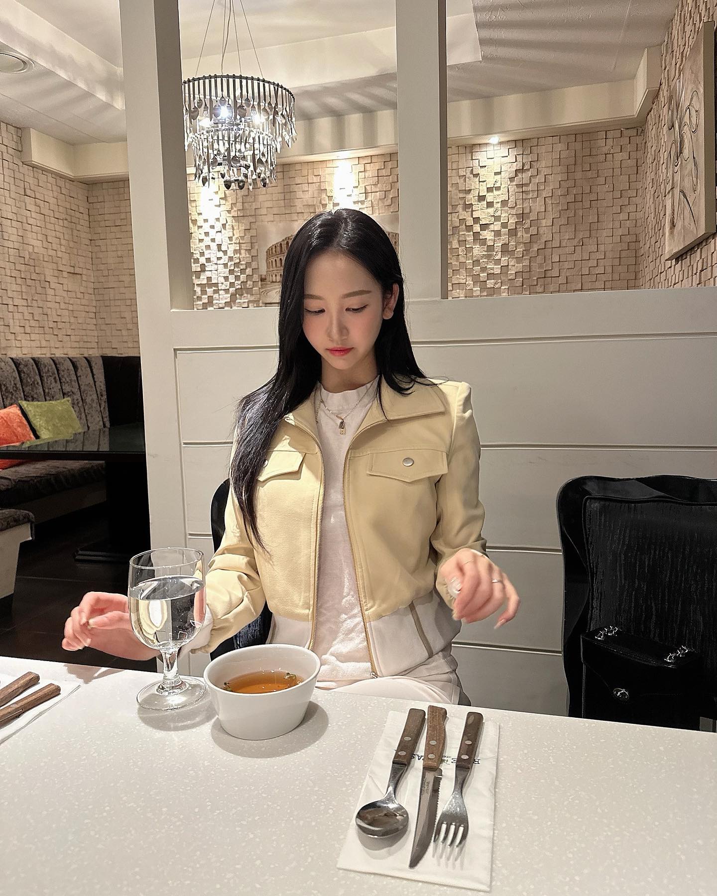 한껏 꾸미고 폭식했슴돠 🤤