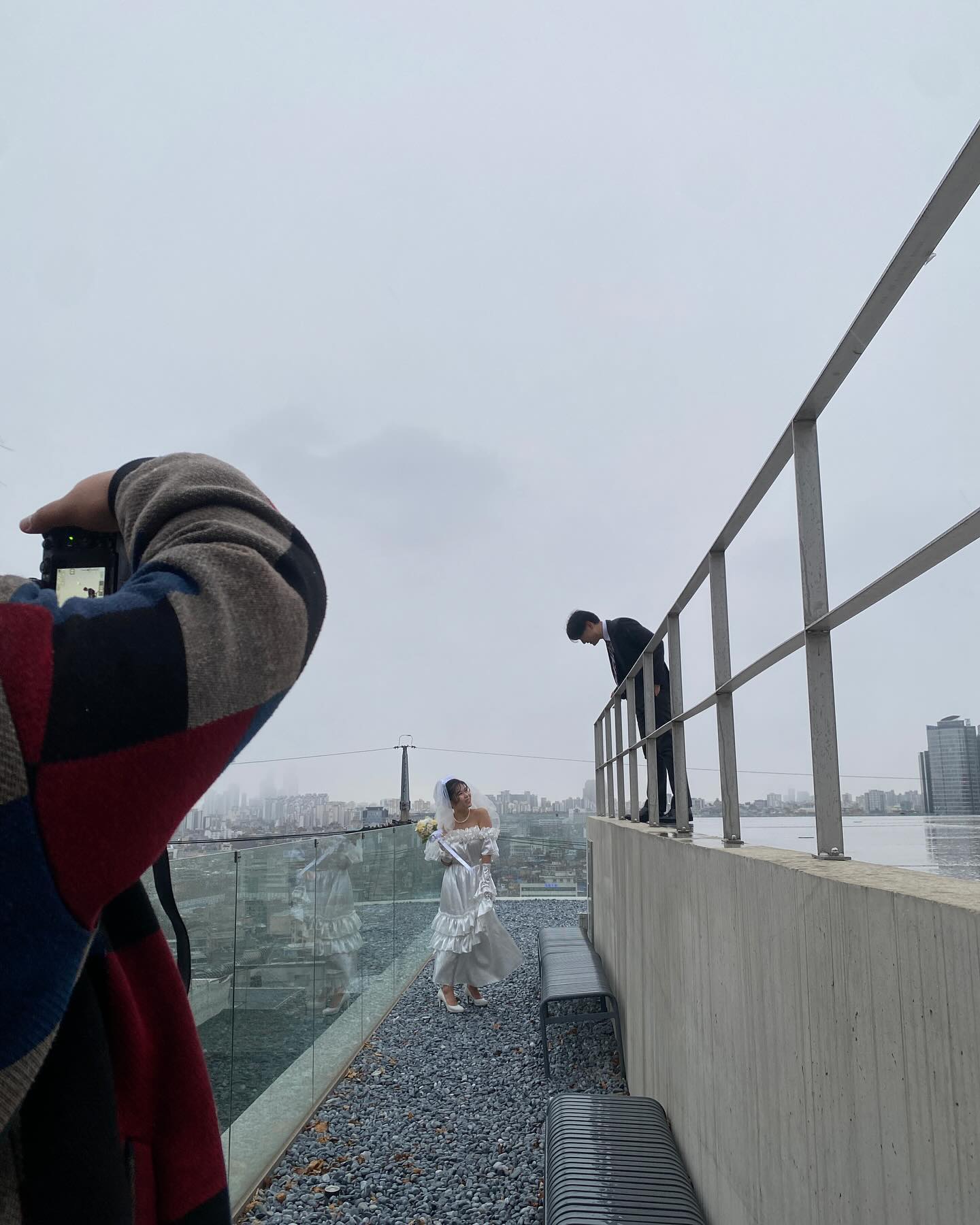 서울 빈티지 웨딩 스냅 촬영해주신 이연 작가님 감사합니다❤️
2_yeonfiction 

🧡다양한 웨딩 정보
🧡다양한 웨딩 제휴샵
direct.wedding  에서 확인해보세요!

#서울스냅 #서울웨딩스냅 #웨딩스냅 #빈티지웨딩 #다이렉트결혼준비 #이연작가 #이연픽션 #셀프웨딩스냅
