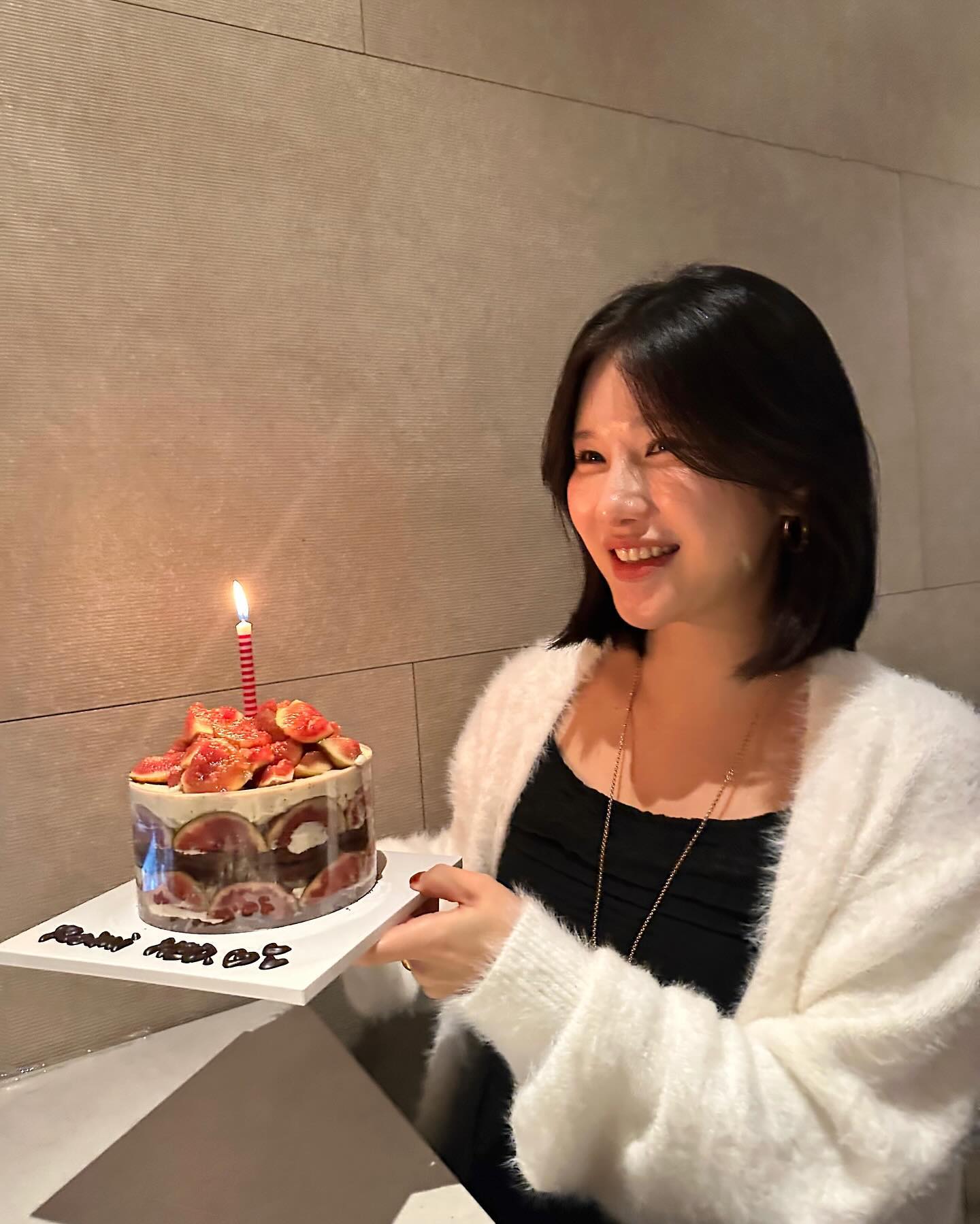 참말루 고마워♥️♥️♥️
미리 생파🎂 
오랜만에 사진 많이 찌거따 키키😋