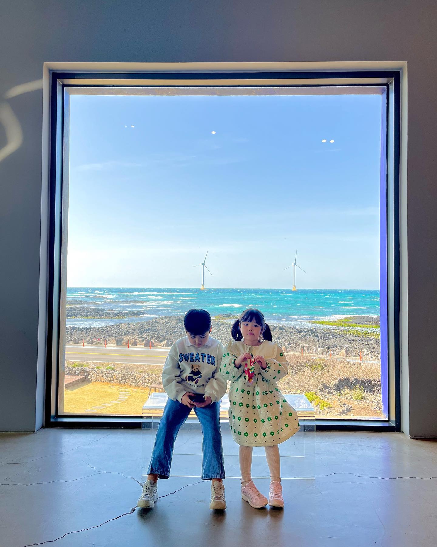 제주도는 언제와도 좋다💙
그림 그려놓은 것 같네 아주👦🏻👧🏻