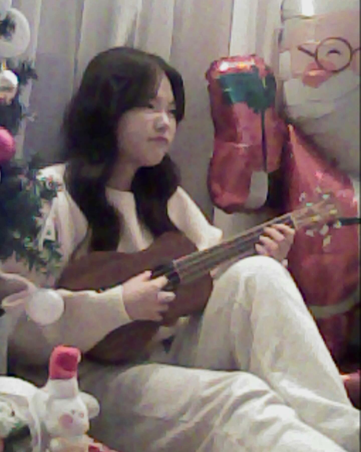✨🎄✨
나는 내가 정말 조아👏🏻
정신건강, 신체건강, 뭐든 귀여운 건강♡ 하는 24년 보내세오♡