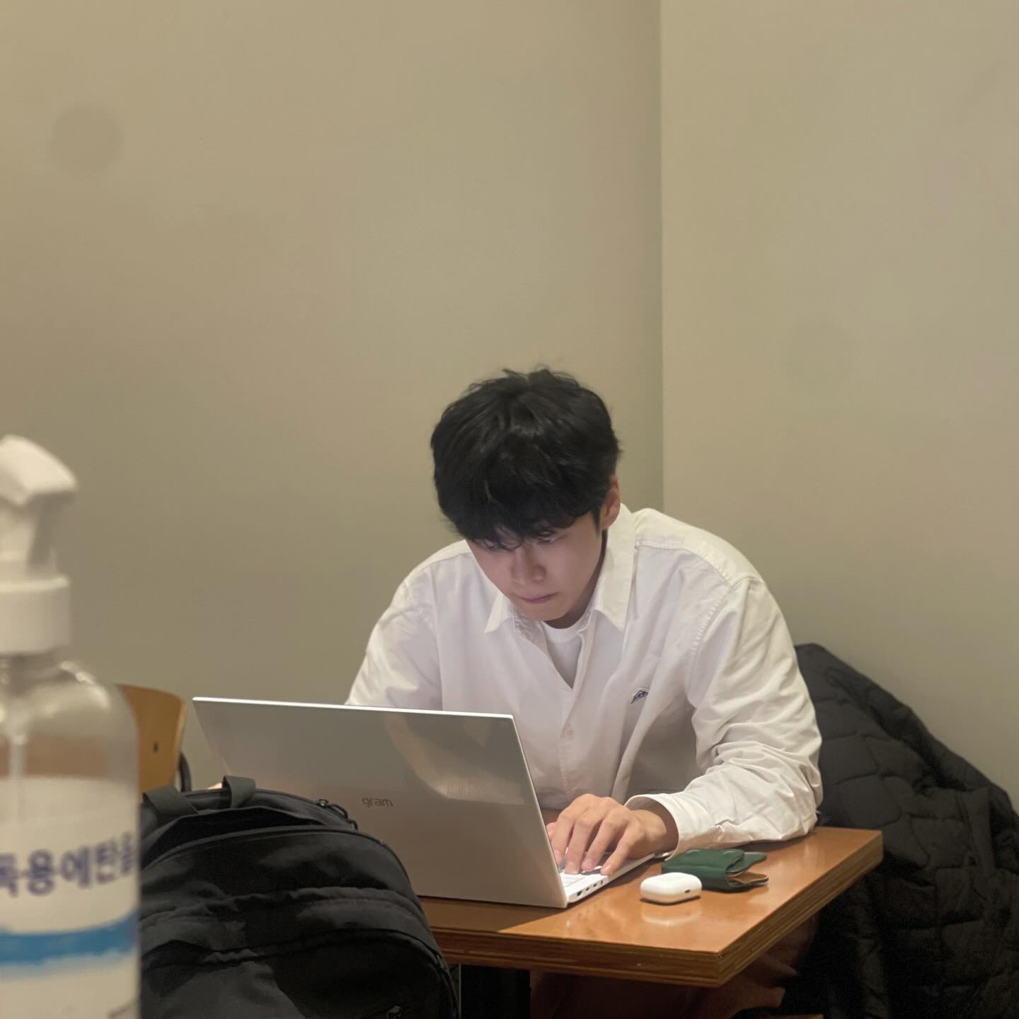 -ˋˏ 쓰읍 피곤해 ˎˊ-