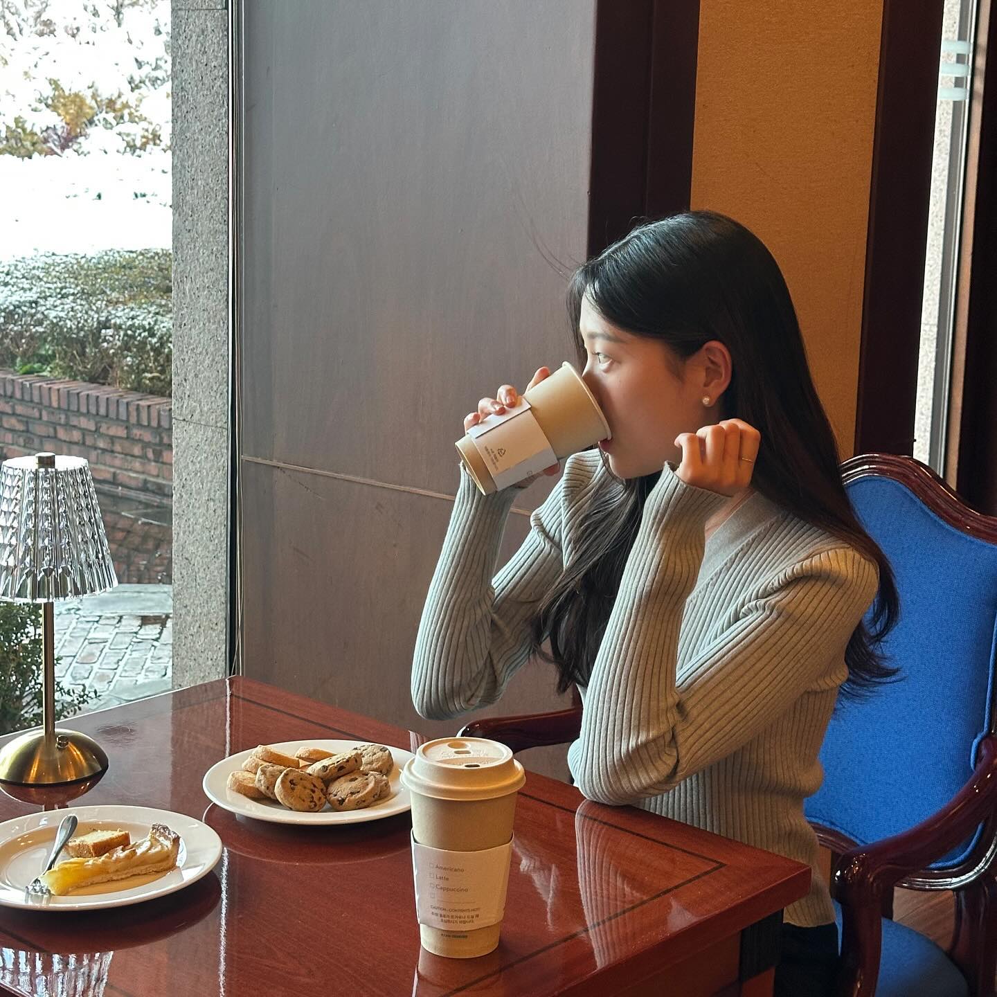 가을과 겨울 사이🍁❄️☃️