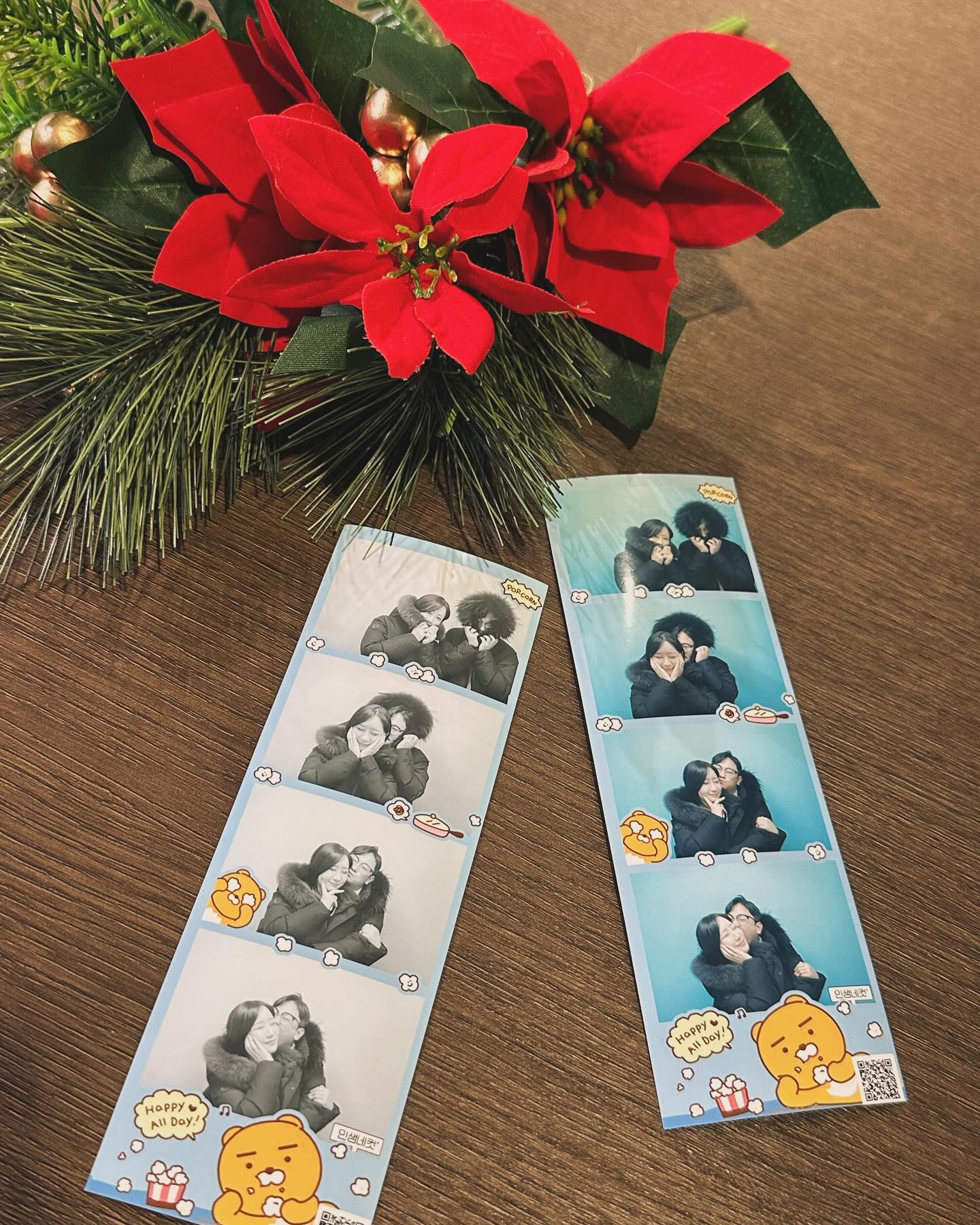 처음으로 같이 맞이하는, 크리스마스 준비🎄👼
예쁜 카페가서 달달한 케익도 먹고, 눈 내리는 것도 보고
겨울 붕어빵이랑 탕후루도 먹어봤넹 ☃️❤️❄️

#홍대 #카카오프렌즈샵 #공미학 #붕어빵 #탕후루 #겨울데이트 #배가점점무거워 😢