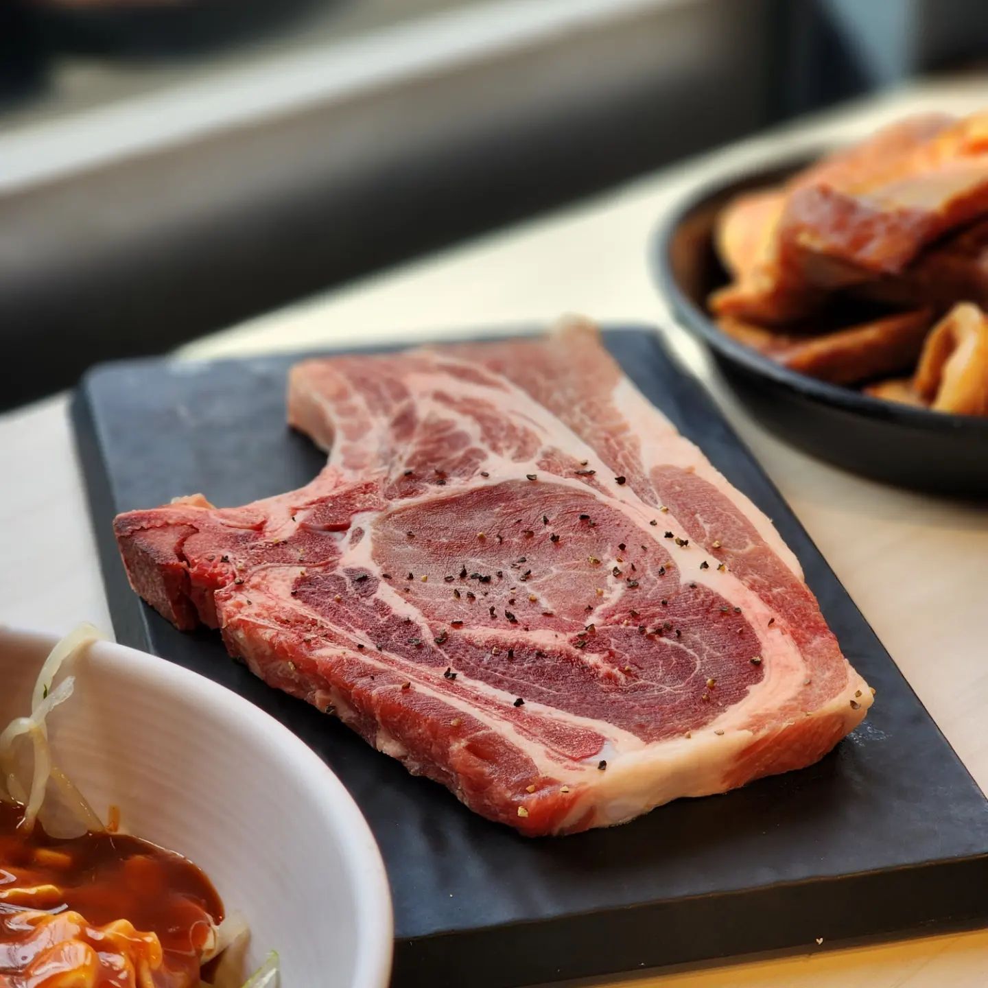 명륜진사갈비는 못참지
양념갈비 존맛탱 프랜치렉 존맛탱
무한리필로 개패야하지만
언제나 조져지는 나였지...
.
.
.
.
.
.
#신정역맛집 #먹방 #먹방스타그램 #맛스타그램 #맛있다 #먹스타그램 #맛있다그램 #푸드스타그램 #맛집 #먹방 #food #instafood #일상 #daily #인친 #소통 #선팔 #맞팔 #좋아요 #선팔하면맞팔 #선팔맞팔 #환영 #팔로우 #팔로워