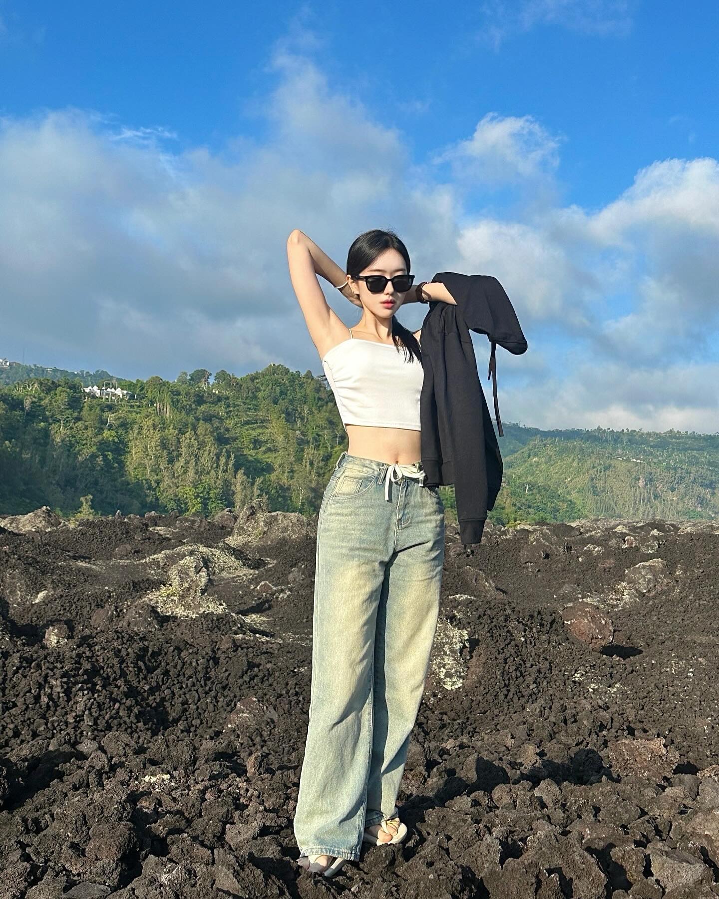 아직 발리 기억에 난 살아가••

📍Batur mountain jeep tour 
#발리여행#발리투어#발리지프투어#일출명소#발리여행추천 #baturmountain#jeeptouring#balitravel#travelphotography
