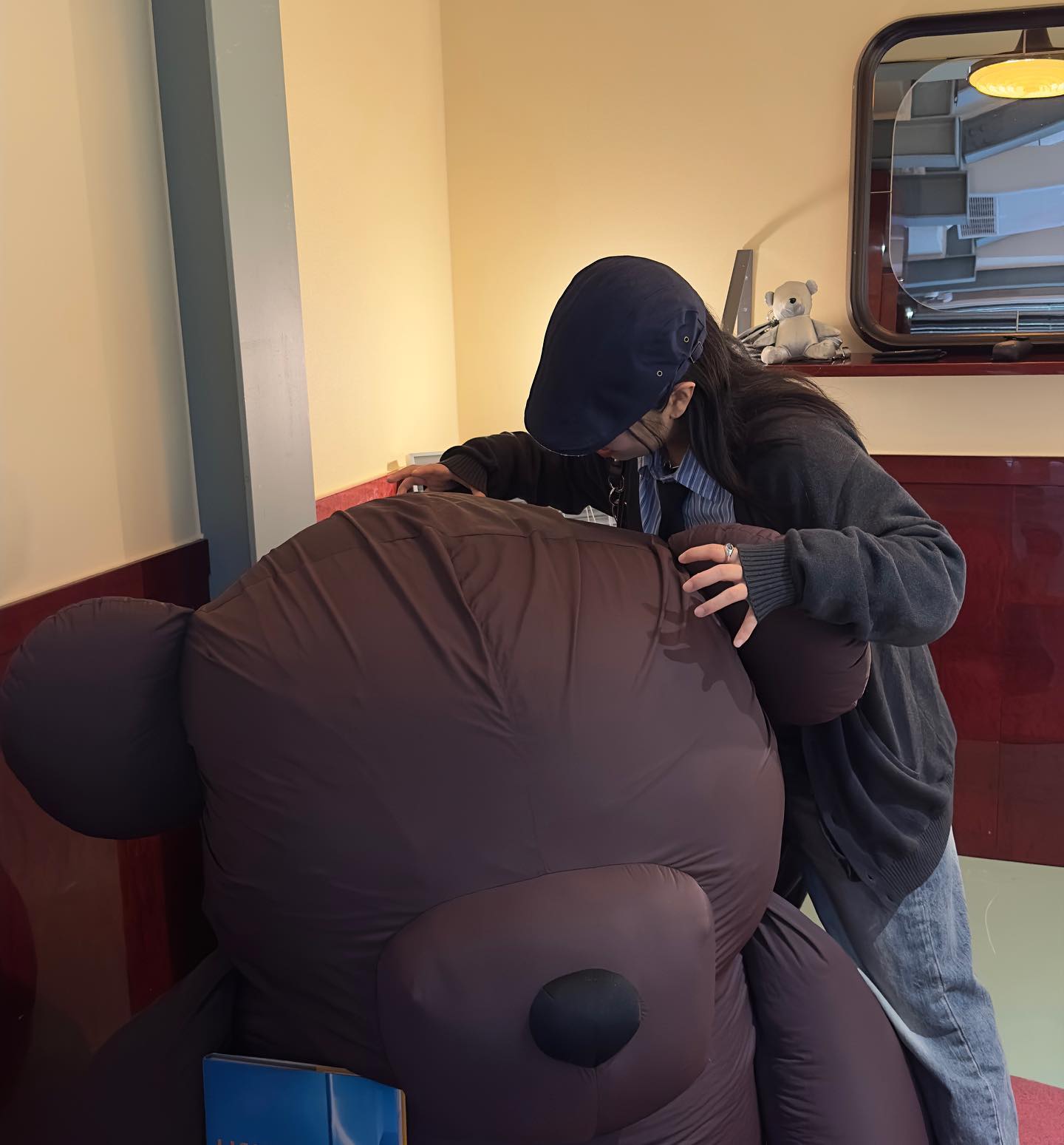 생일이 지났다는 건 10월이 끝났다는 뜻~
축하해준 사람들도 고맙고, 
늦었다고 미안해하지말고 언제든 축하해주라🥹
.
.
11월엔 현금챙겨서 붕어빵낚시하러 가쟈😘