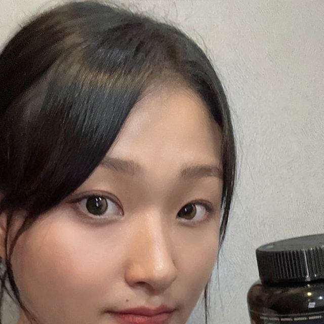 이효경 on Instagram: "#협찬 #광고 🙇🏻‍♀️제트프로컷 카르니틴🙇🏻‍♀️ 크레아틴 꾸준히 챙겨먹던 브랜드인데, 카르니틴도 있더라구요!!! 첨가물 없이 안전하게 만드는 브랜드라 믿