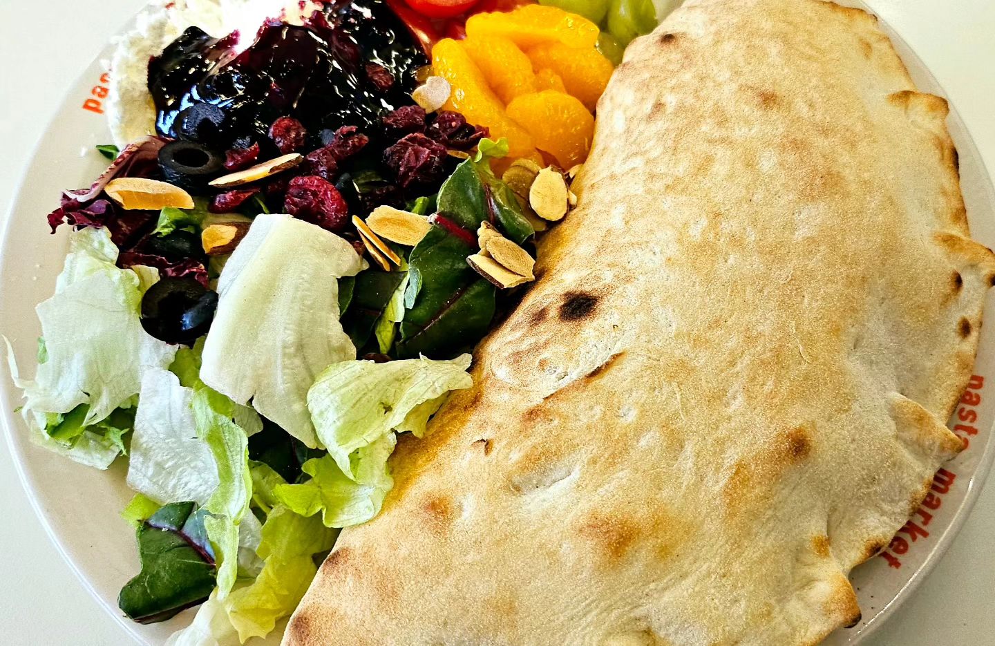 대학로는 내 앞마당같은 곳인데
왜 이제 알았나 싶은 그런 찐맛집.
뭘 먹어도 맛있네..