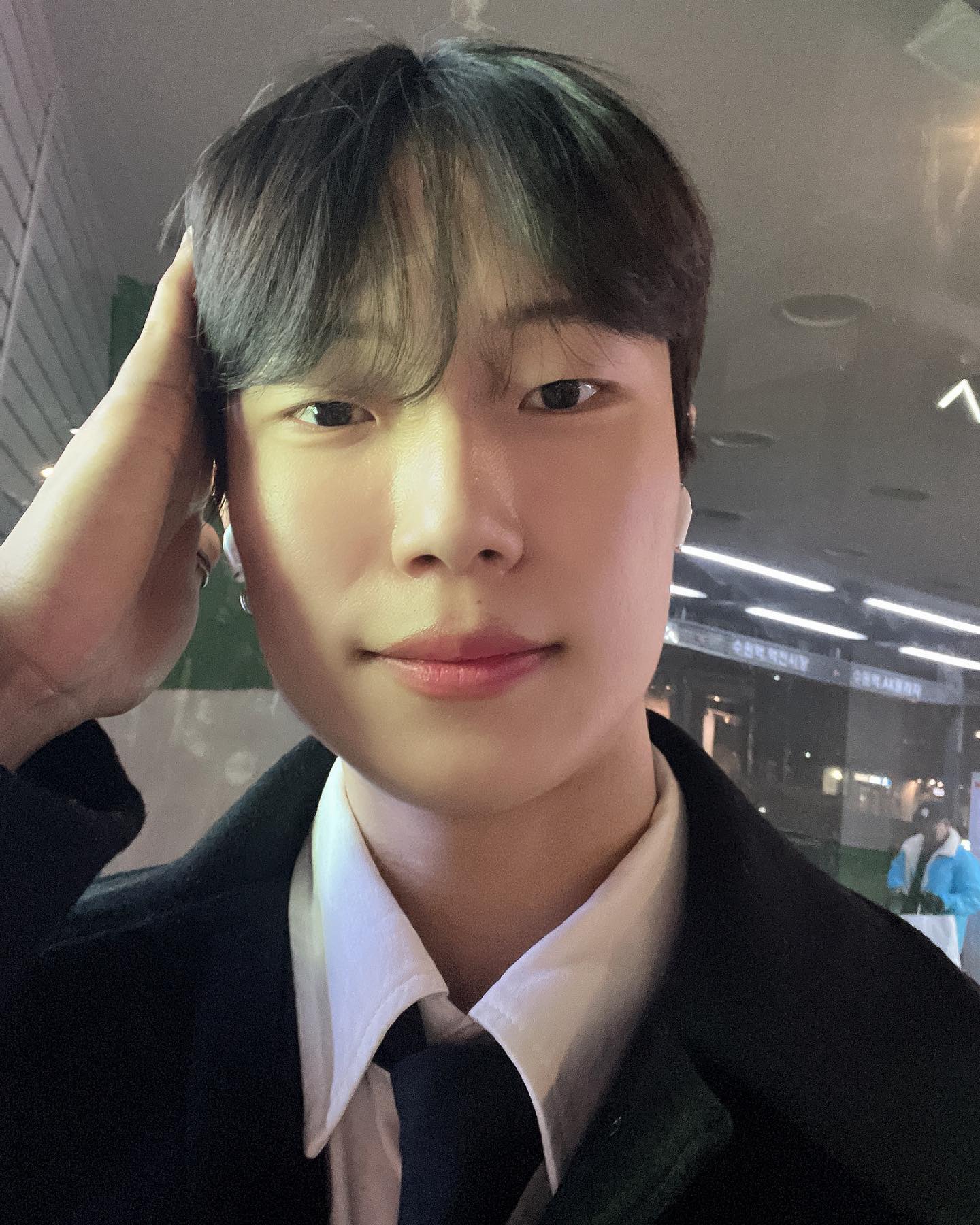 요즘 따라 장발이 땡긴다,,, 같이 장발 하실분?^^