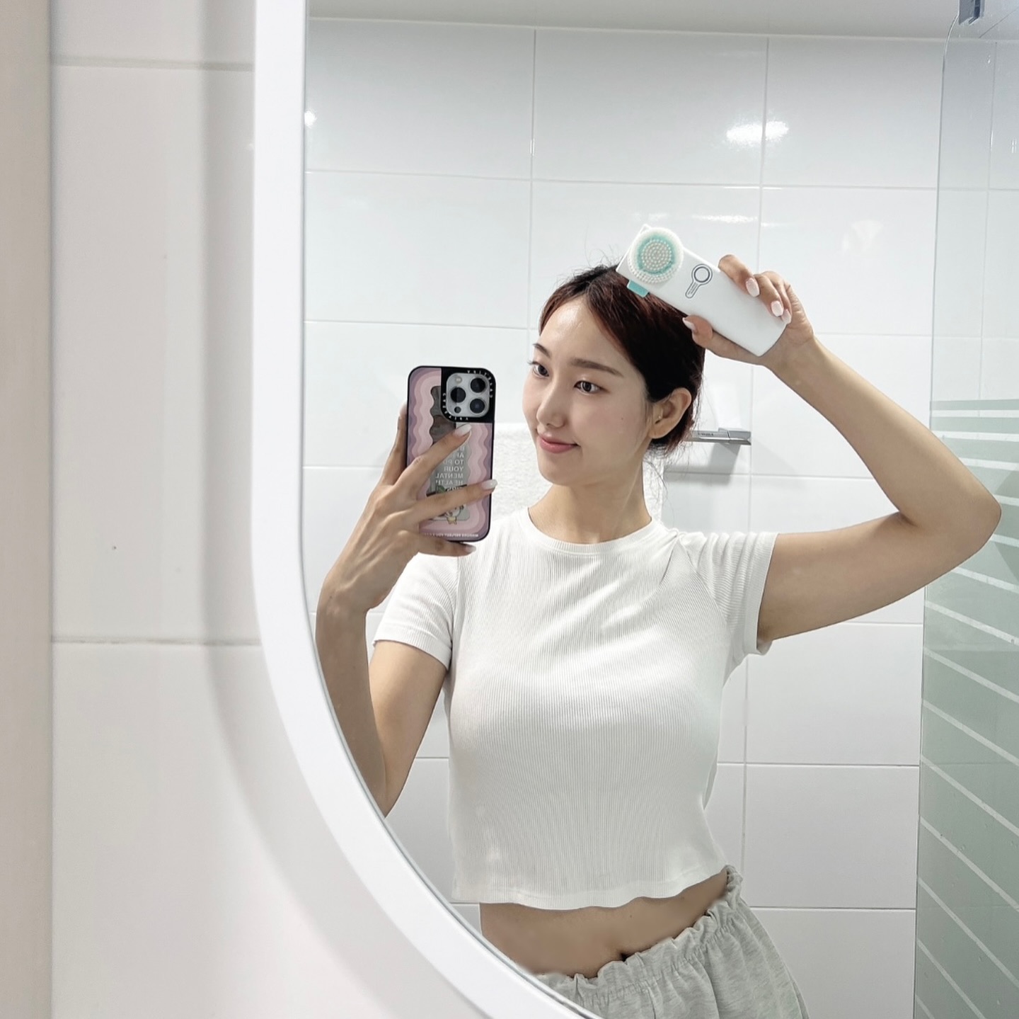 #협찬 🩵✨🐋🌟🫧⭐️💡💦

1️⃣Normal Mode / 2️⃣Deep Clean Mode - 2가지 모드!
국내제조>디자인>개발>유통a/s까지 믿고 소통이 빠른 브랜드!🫶🏻
*듀얼브러쉬 스스로가 거품을 만들어, 자극없이 완벽한 클렌징가능~ ~

#바나브 #vanav #버블팝클렌저 #뷰티디바이스 #클렌징디바이스 #모공관리 #얼굴각질제거 #딥클렌징 #블랙헤드관리 #화이트헤드관리 #홈케어 #홈케어기기 #피부관리기 #블랙헤드관리 #진동클렌저 #피지관리 #버블클렌저 #얼굴마사지기 #피부관리 #beauty #homebeauty #beautydevice #kbeauty