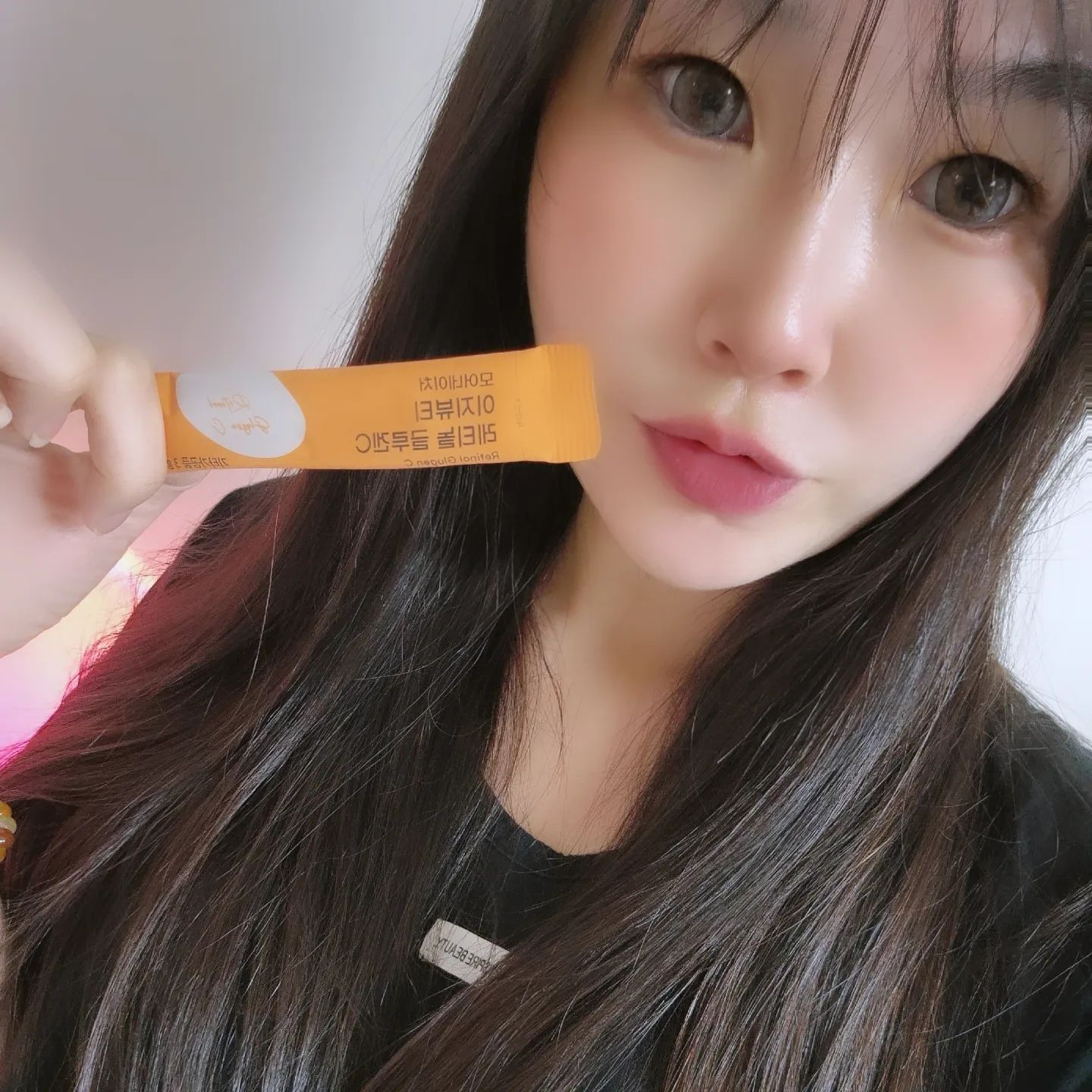 협찬#이지뷰티레티놀글루겐c 은
1일 2회.1회1포를 섭취하는 간편함덕분에
 바쁜일상 속에서도 쉽게 챙길수 있었답니다. 🥰
이제품은 모링가잎과 레티놀 비타민 A가 포함되어었어요^^

특히 미국산 순수 환원형 글루타치온과
 캐나다산 저분자콜라겐이 시너지 효과를 발휘해
 피부탄력과 광채가 살아나는 느낌이예요~~💫

모어네이쳐 이지뷰티 레티놀 글루겐C을
 매일 꾸준히 섭취하면 피부변화가
 기대되는 제품중에 하나예요^^
우리같이 이지뷰티로 피부관리해보아용🧡

#레티놀글루겐C#모어네이처레티놀#레티놀#이지뷰티#글루겐C#모어네이처#모어네이처영양제#모어네이처이너뷰티