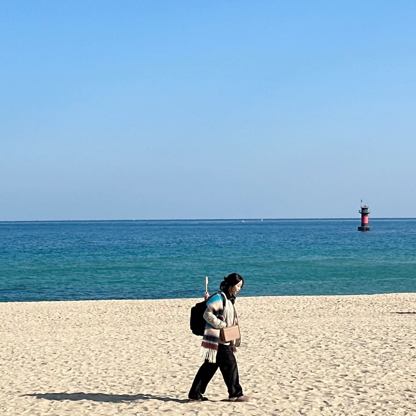 서울역에서 많이 본 것 같은 ... 방랑자 감성

늦잠자서 머리묶여있는 채로 그대로 나온 자연인