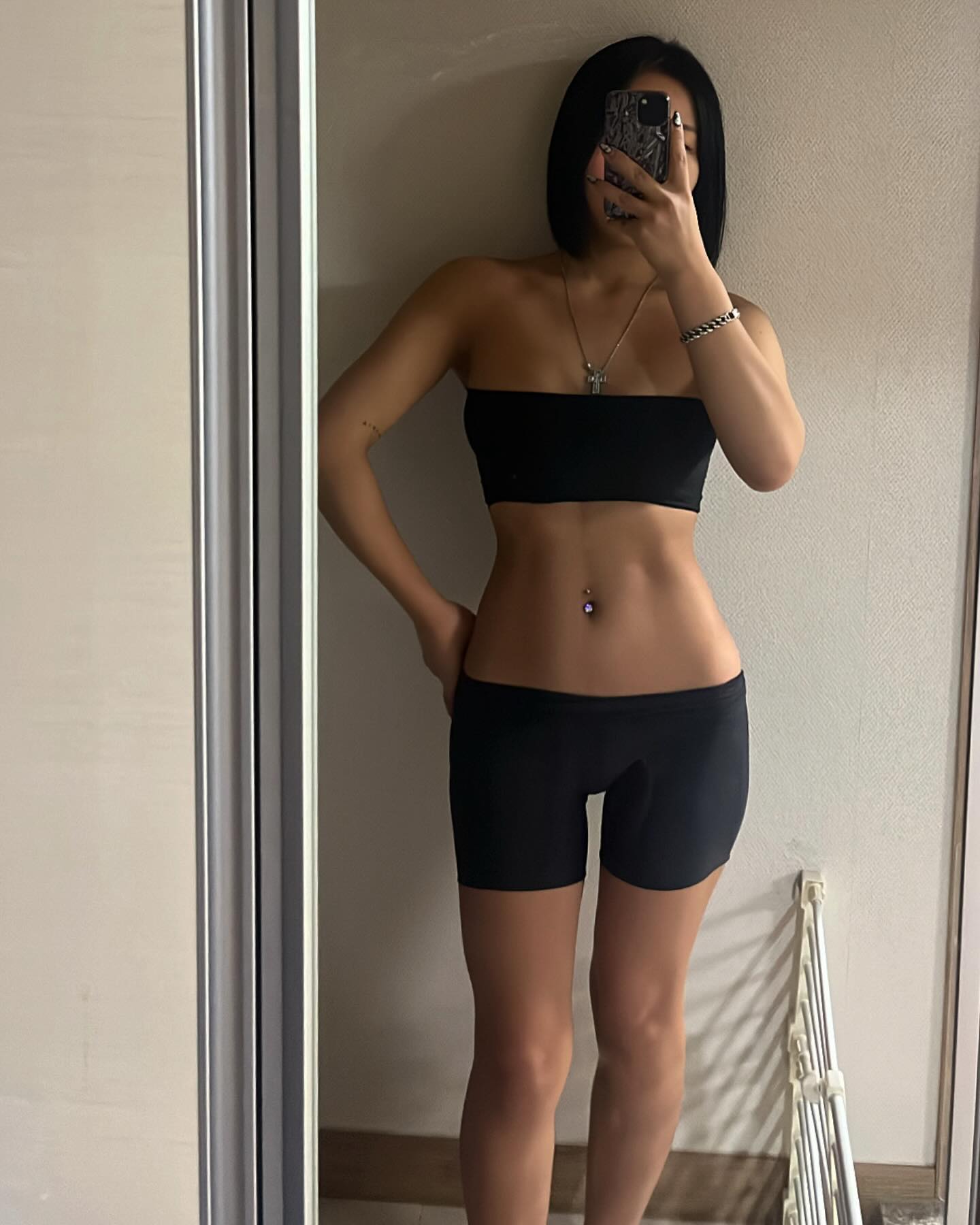 이제 금방 여름 마자요 ? 👙