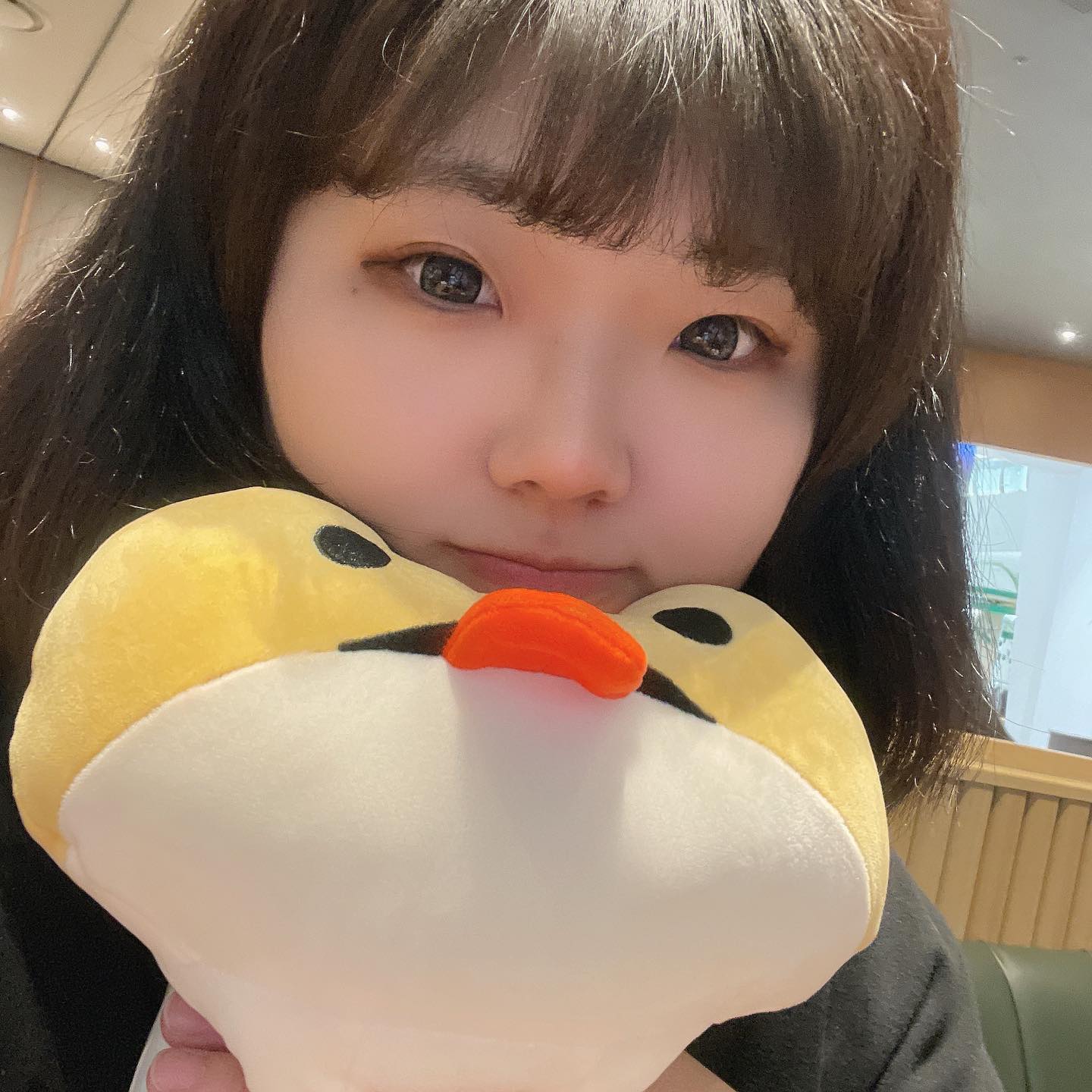 애착인형이 되어버림🧸
.
#애착인형 #소통 #소통해요 #앨랠래 #앨랠래인형 #좋반 #좋아요반사 #셀카 #셀스타그램 #selfie #いいね返し #93년생