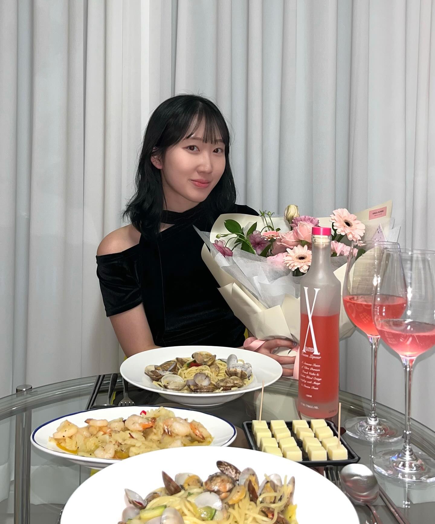 I‘m twenty three 난 수수께끼 😵🖤
