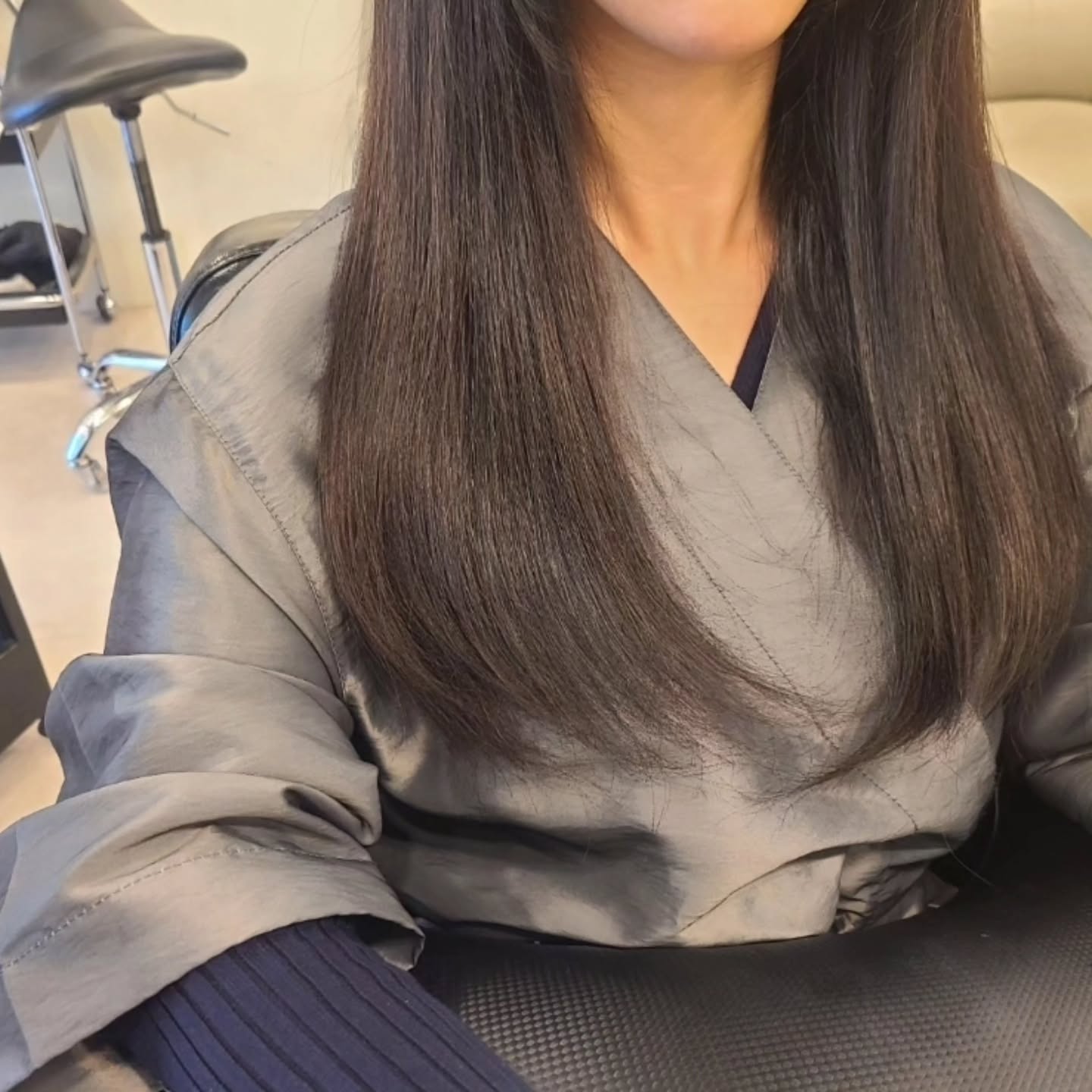 모발이 얇고 숱이 없으면 붙임머리로 

풍성하게 채워주세요 👍👍👍👍

패션의 완성은 얼굴? 노노🙅‍♀️🙅‍♀️🙅‍♀️🙅‍♀️

완성은 풍성한 긴머리~🙆‍♀️🙆‍♀️🙆‍♀️

이쁘게 관리하시고 리터치때 뵐께용 ♥️

#풍성한긴머리 
#동안은머리빨 
#단발붙임머리전문_스타일위그 
#강서구붙임머리추천 
#마곡역붙임머리 
#발산역붙임머리 
#일산붙임머리잘하는곳 
#김포붙임머리