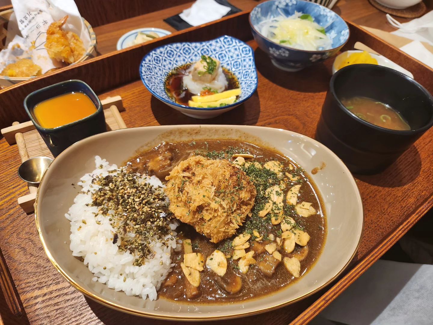 초량동맛집 기요항
생일날 저녁식사로 딱임👍

#기요항 #기요항부산역점 #부산덮밥맛집 #부산역맛집 #중앙동맛집 #부산카이센동 #부산맛집 

giyohang_busan