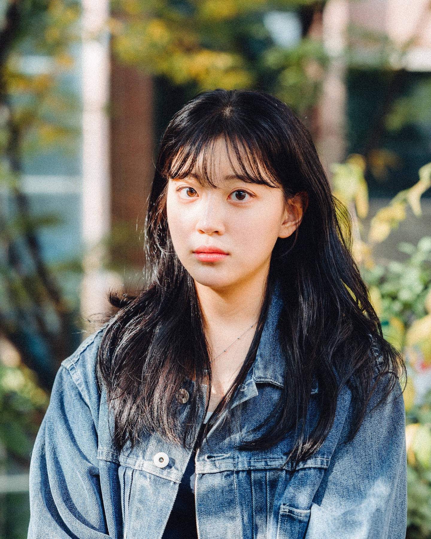 서강대 (2023)

작년 11월에 찍은 사진을 이제야 올려요
학교에 사람이 많아서 부끄러웠었지만 
서강대생이신 작가님 덕분에 이쁜 스팟에서 가을 남길 수 있었어요🍁