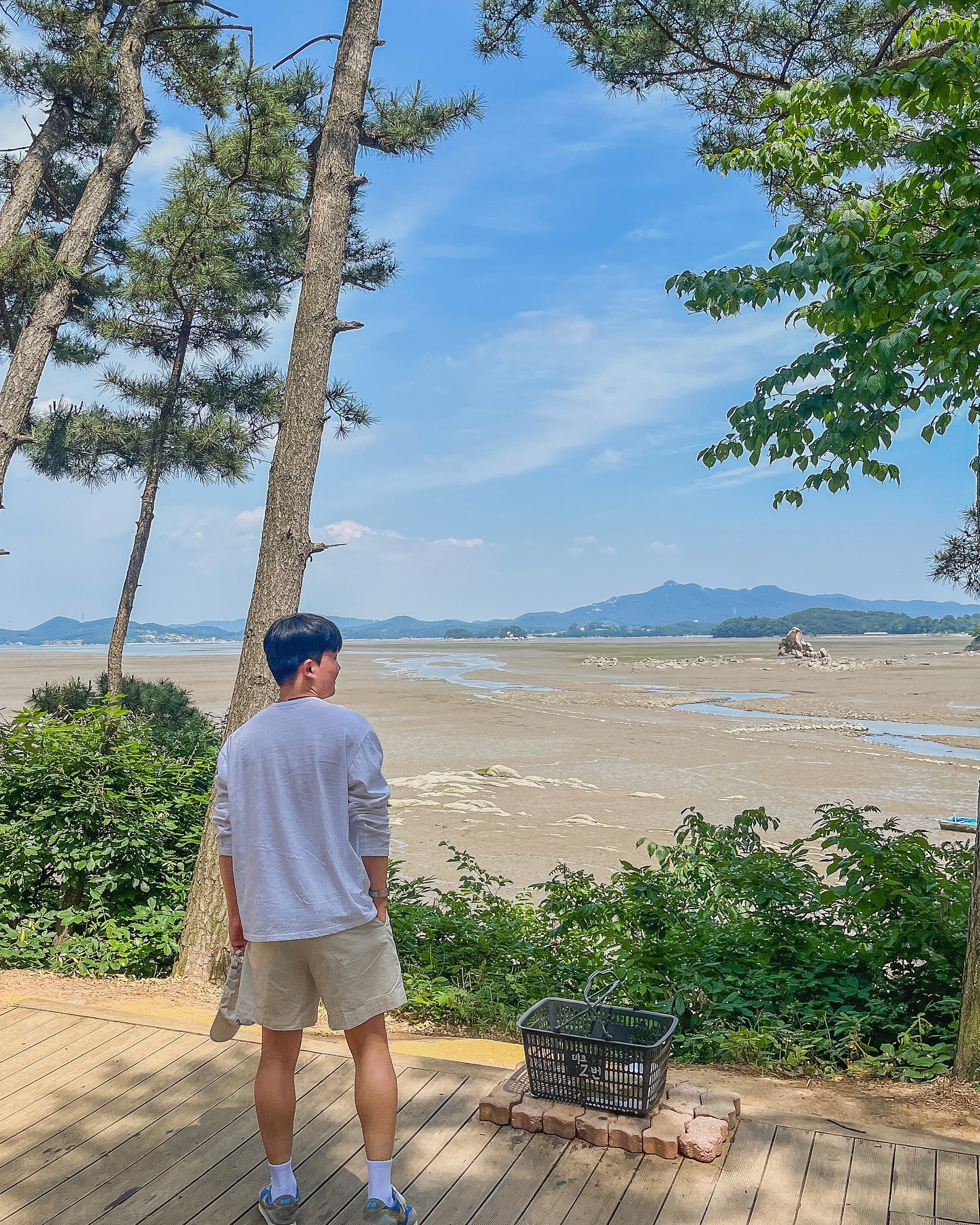 캠핑은 힘들어 하지만 재밌어!

#청산리오토캠핑장 #태안 #태안캠핑장 #오션뷰캠핑장