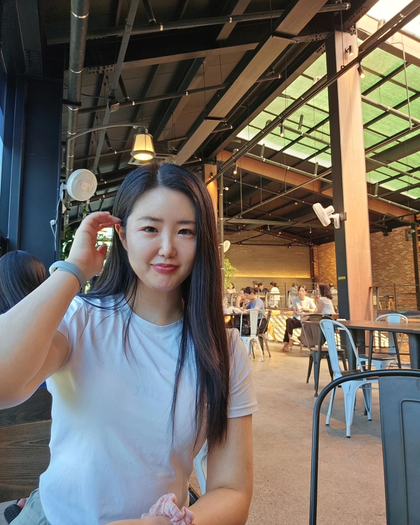 .
여름 끝머리에서 가을맞이하기. 🍂

재즈 들으니 공기도 가을 공기 같애.