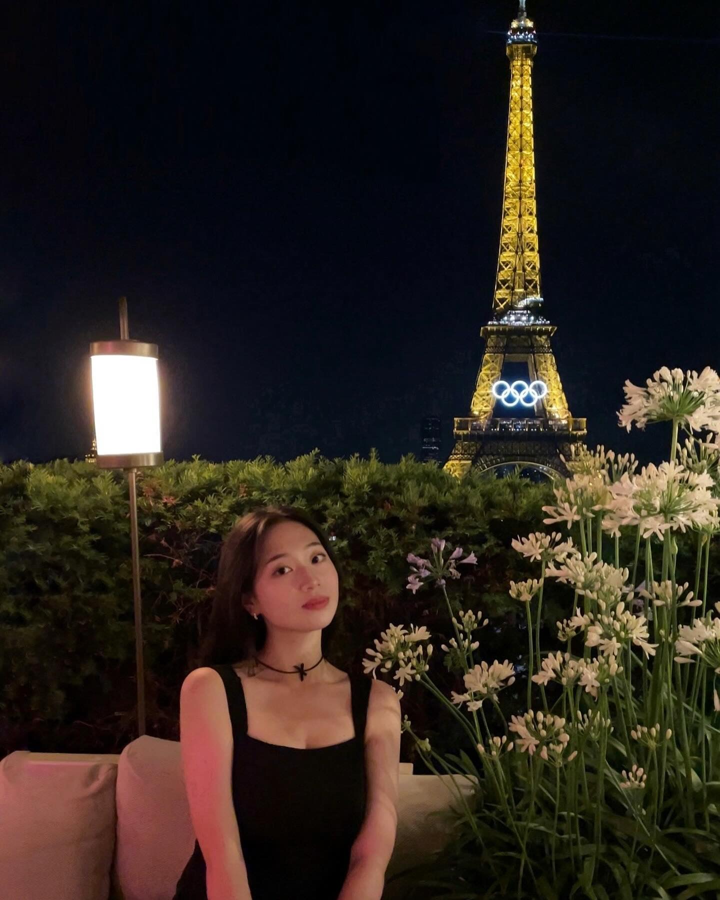 Oui！je suis à #paris 🖤