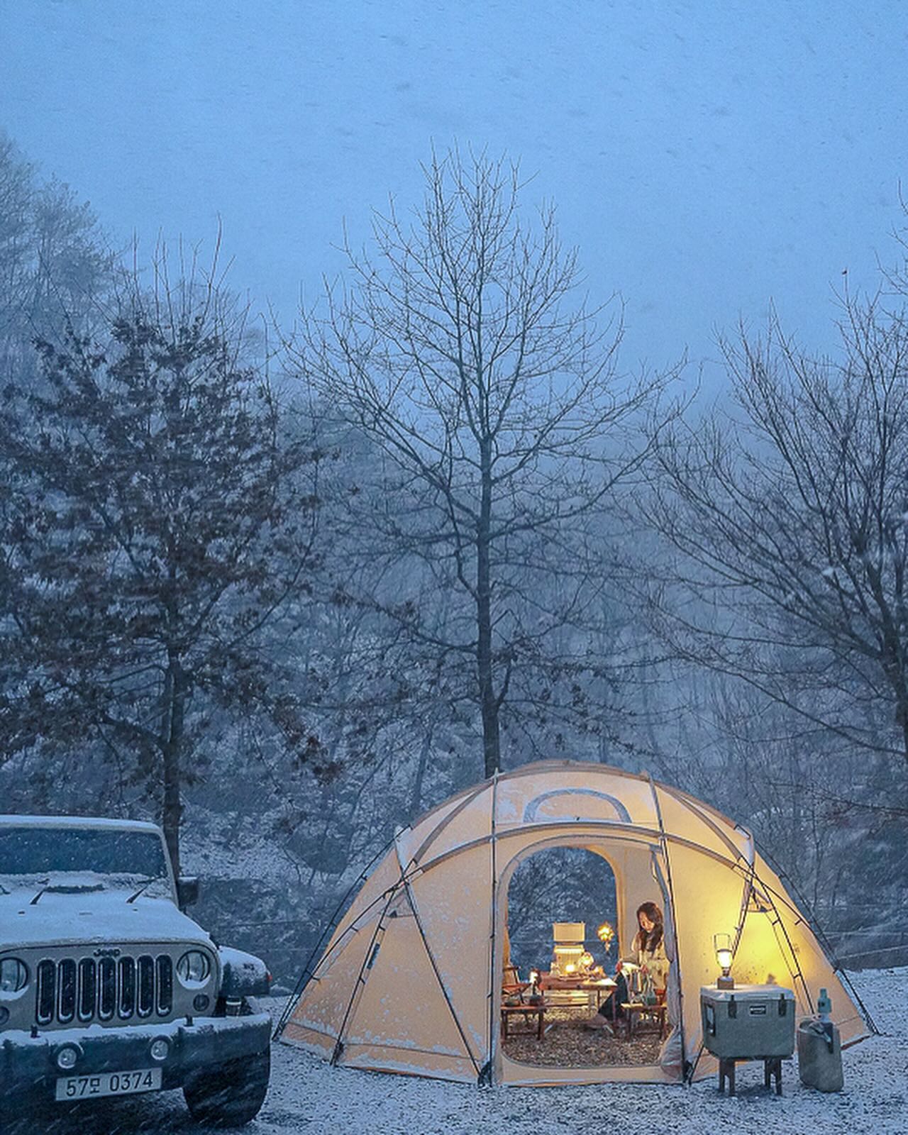 BAMKEL MODERN 32QT 샌드베이지
투톤 쿨러🤎 bamkel_outdoor 
언제나 맛있는 추억 가득 담아
그 추억이 기억으로 남아주길
.
#밤켈아웃도어